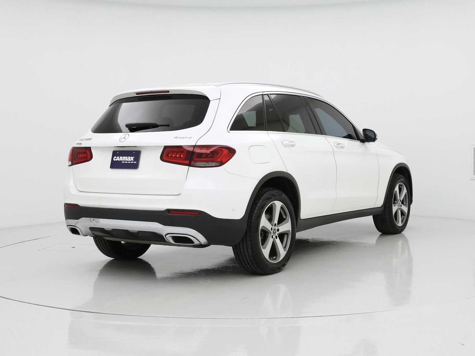 2022 Mercedes-Benz GLC GLC300 - Photo 9