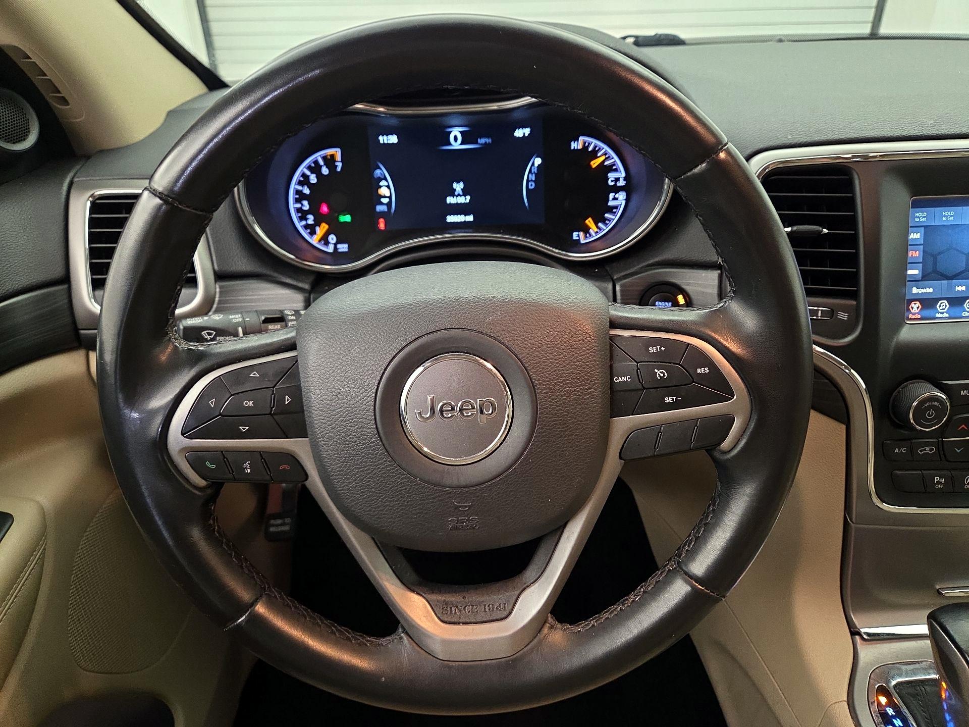 Thumbnail: 2021 Jeep Grand Cherokee - 10