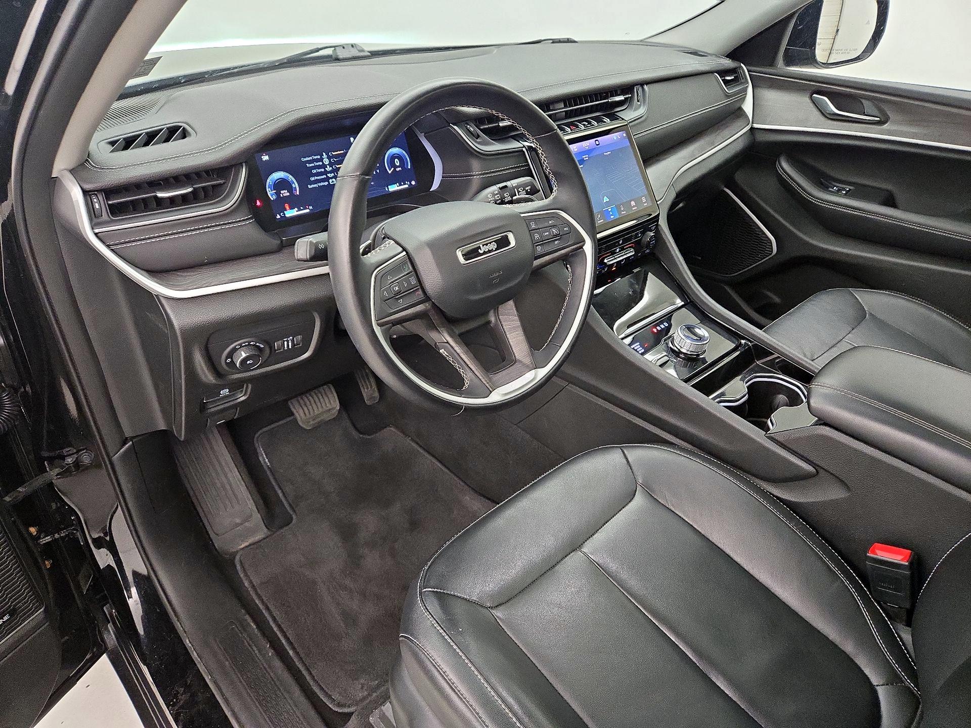 Thumbnail: 2022 Jeep Grand Cherokee L - 11
