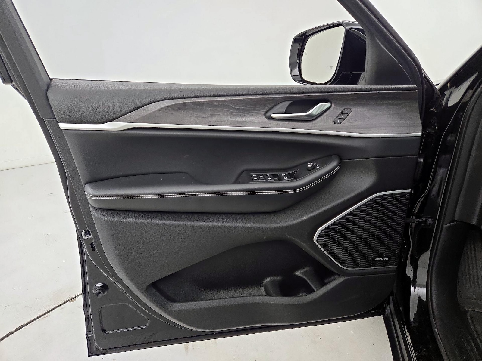 2022 Jeep Grand Cherokee L Limited - Photo 13