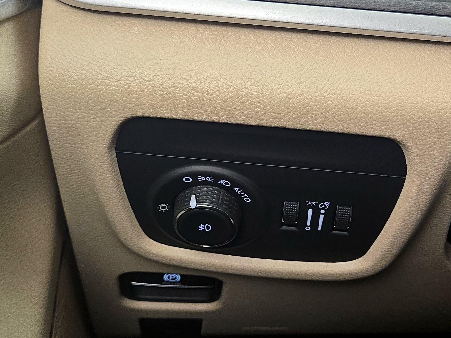 Thumbnail: 2021 Jeep Grand Cherokee L - 13