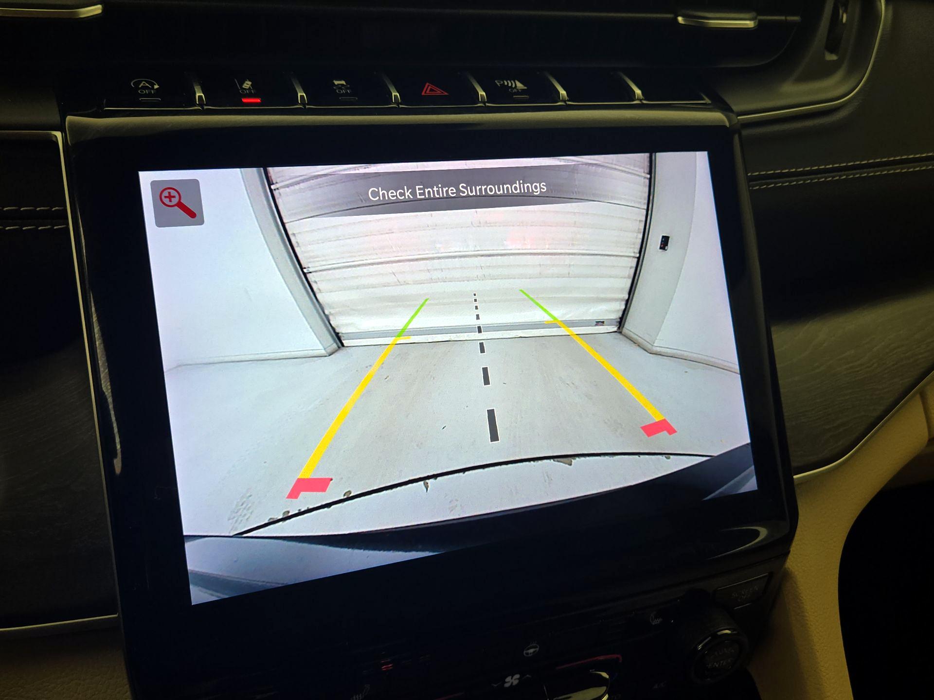 Thumbnail: 2021 Jeep Grand Cherokee L - 15