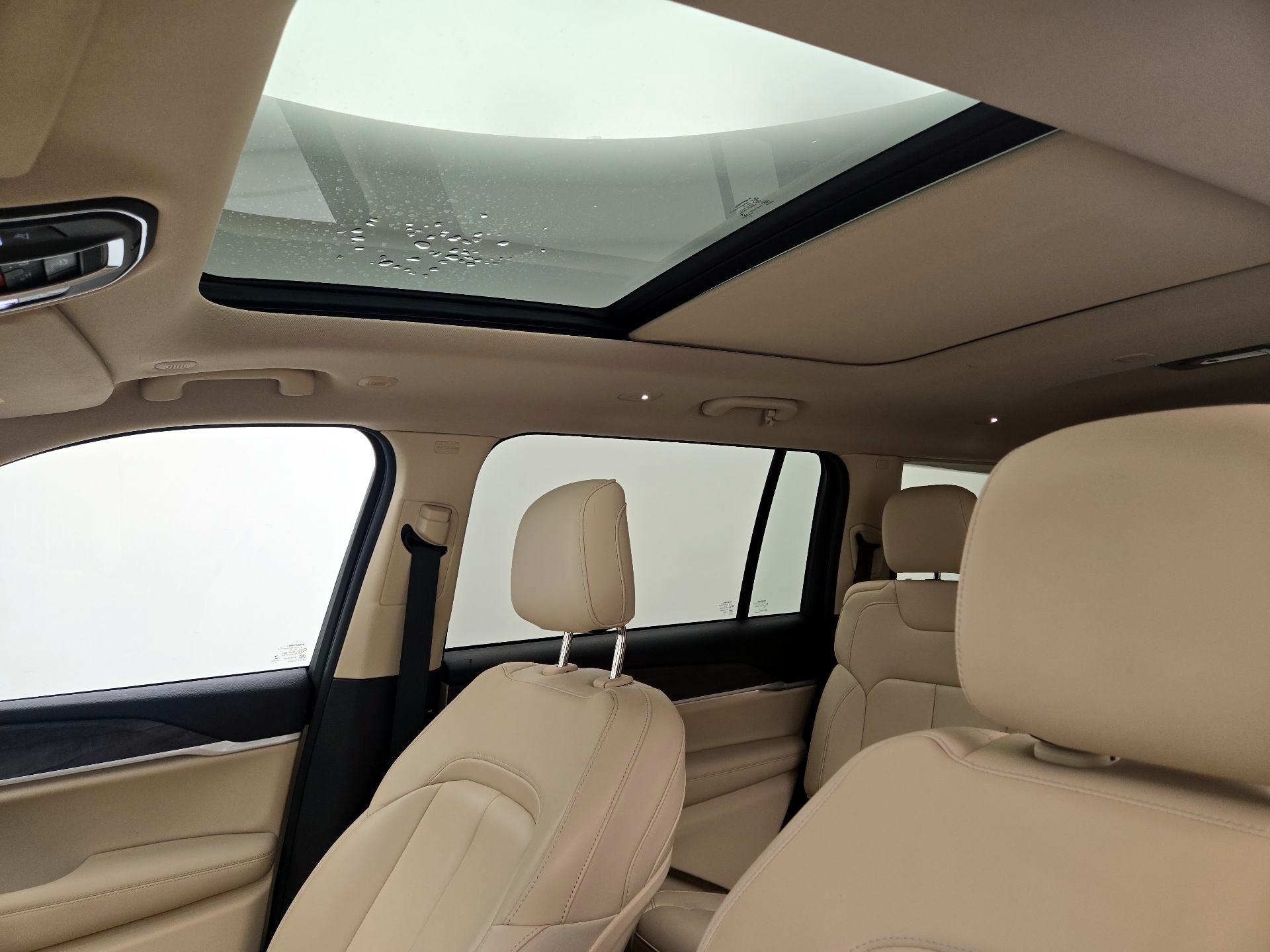 Thumbnail: 2021 Jeep Grand Cherokee L - 20