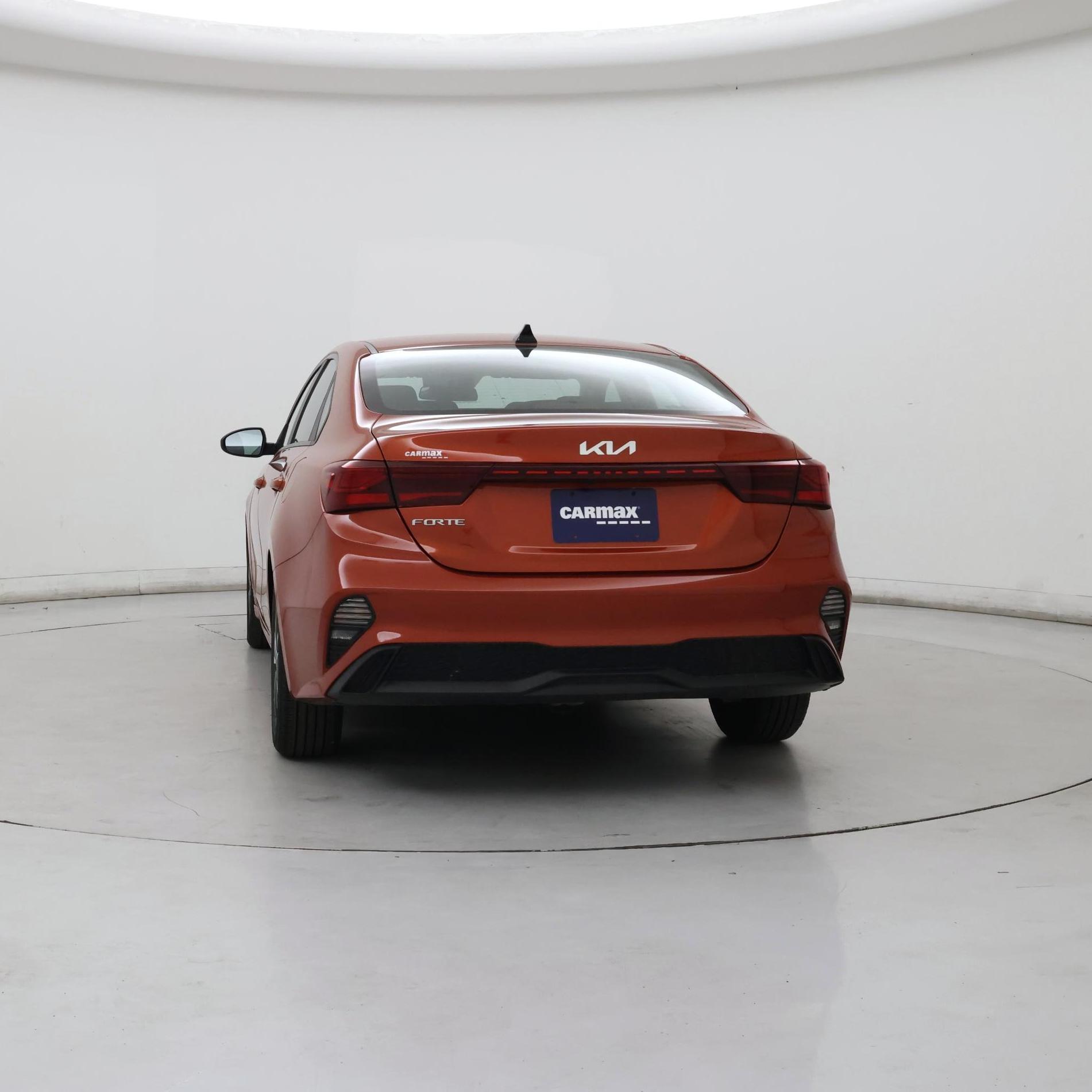 Thumbnail: 2023 Kia Forte - 6