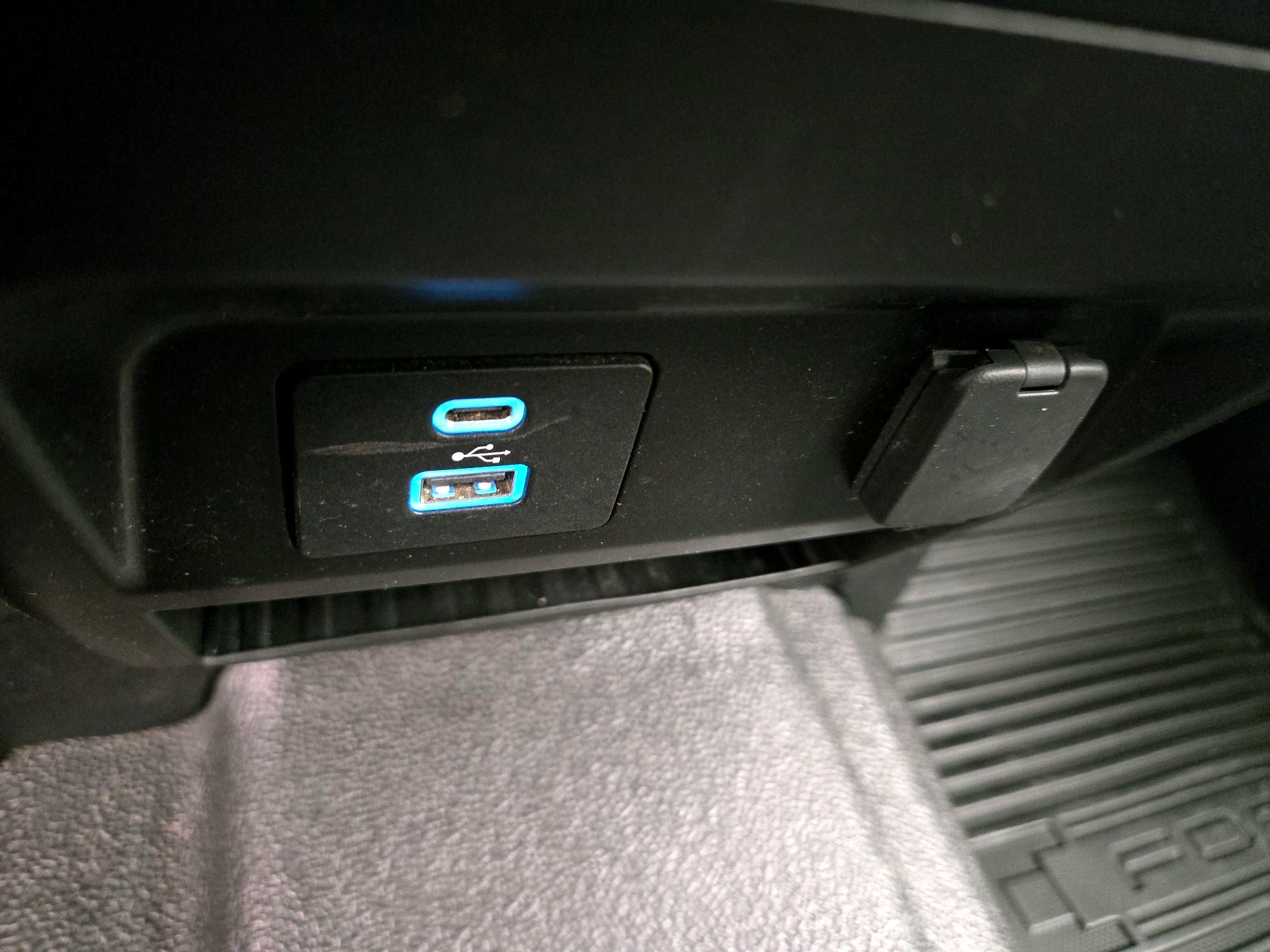 Thumbnail: 2020 Ford F-250 - 18