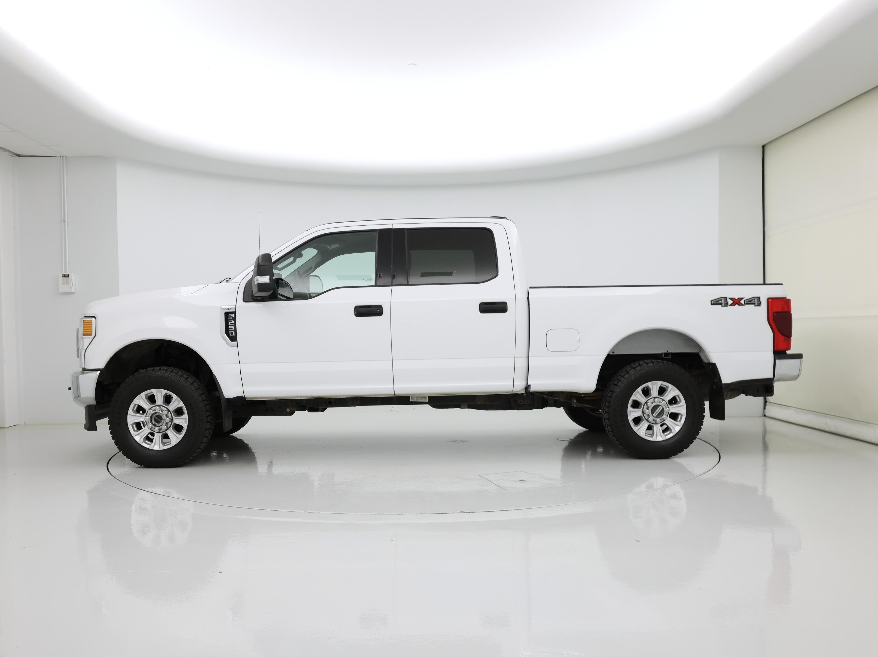 Thumbnail: 2020 Ford F-250 - 3