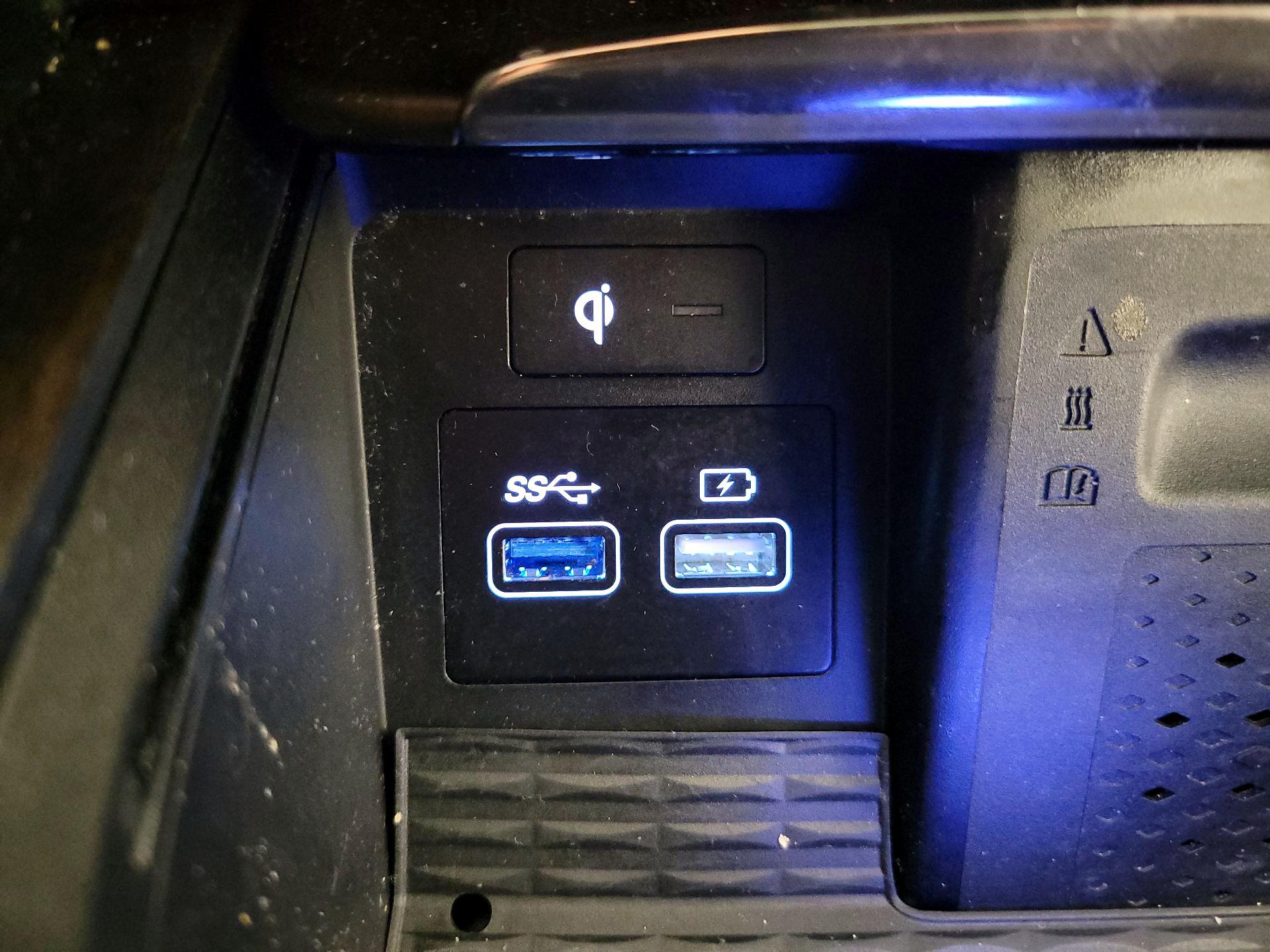 Thumbnail: 2023 Genesis GV80 - 19