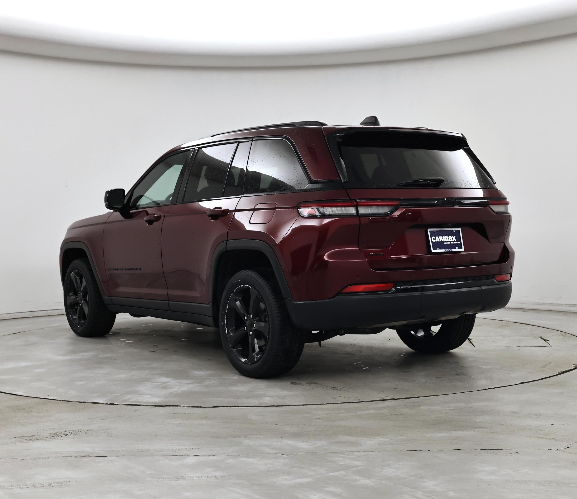 Thumbnail: 2023 Jeep Grand Cherokee - 2