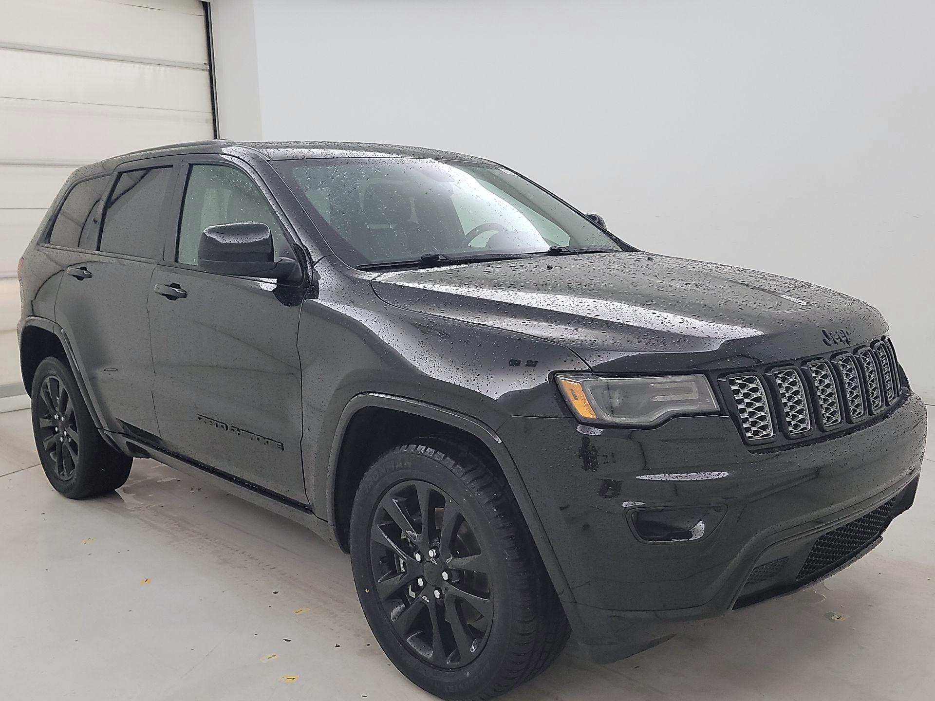 Thumbnail: 2021 Jeep Grand Cherokee - 1