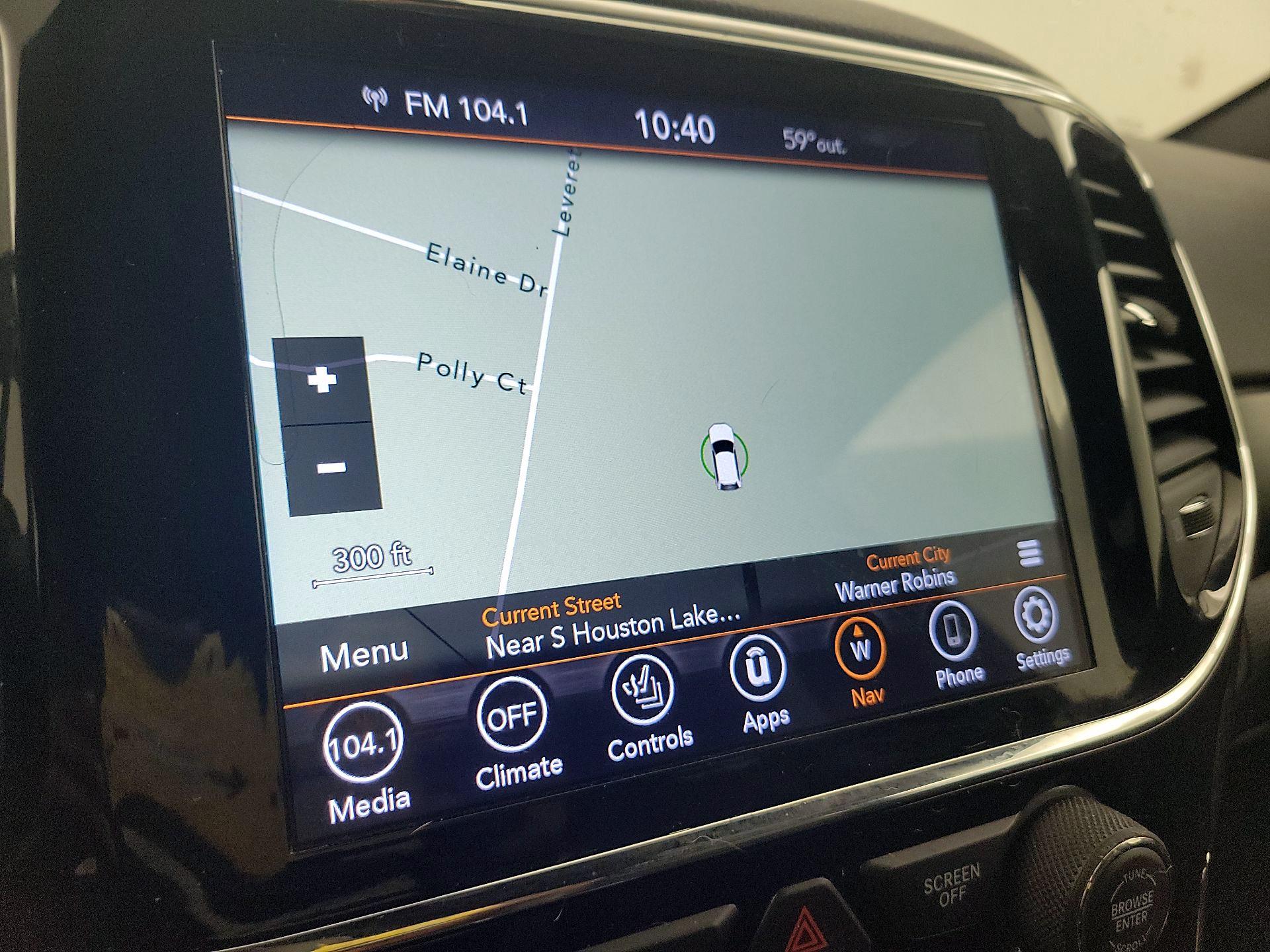 Thumbnail: 2021 Jeep Grand Cherokee - 12