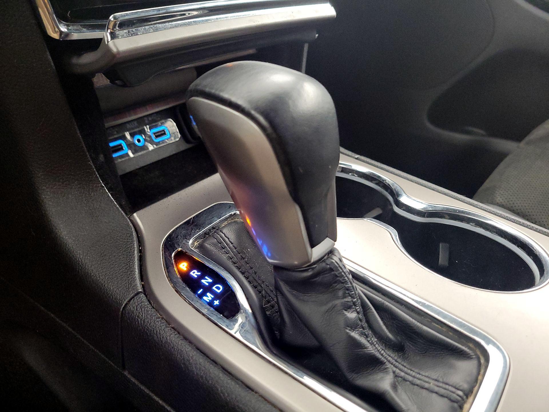 Thumbnail: 2021 Jeep Grand Cherokee - 16