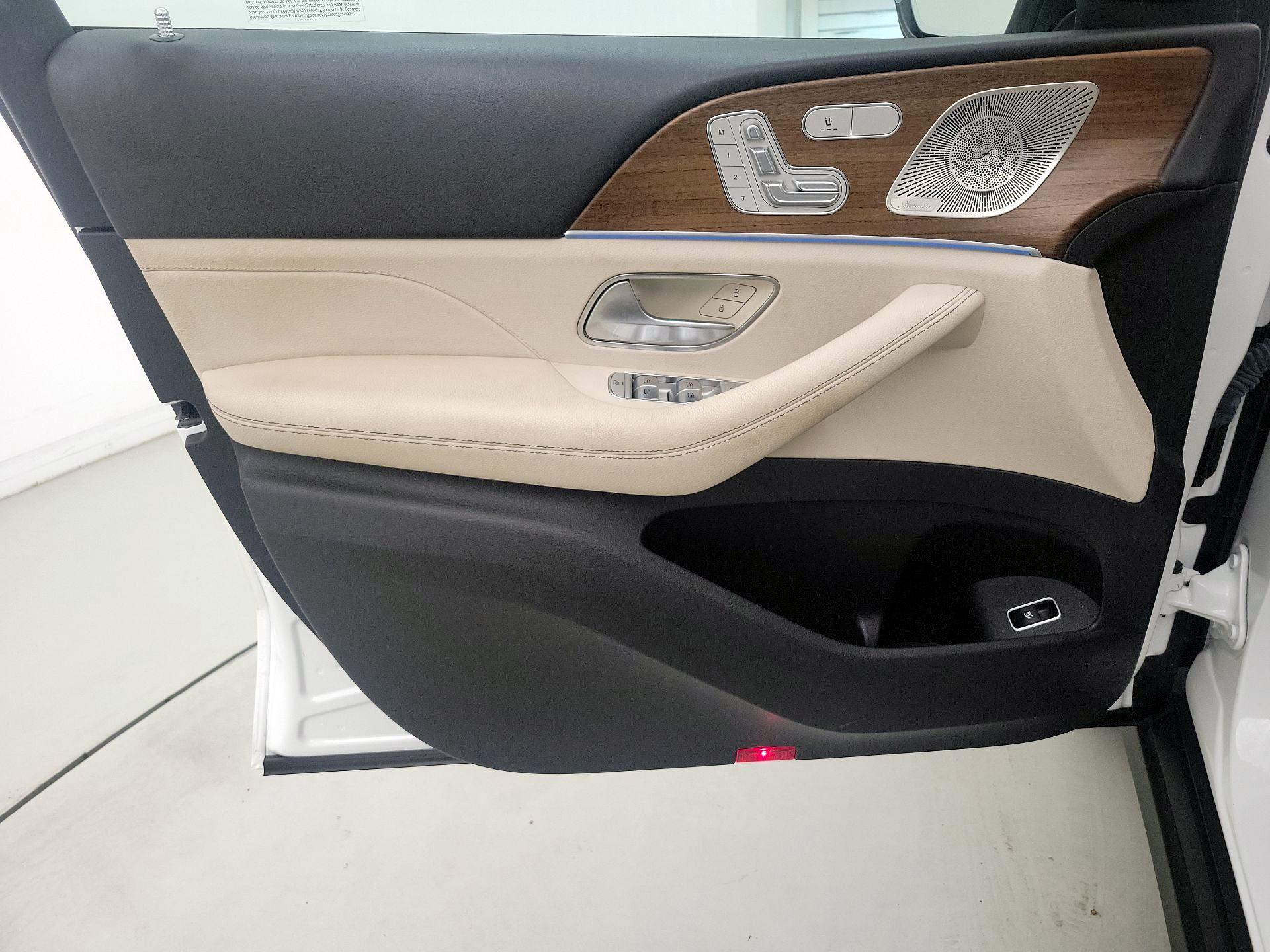 Thumbnail: 2022 Mercedes-Benz GLE - 12