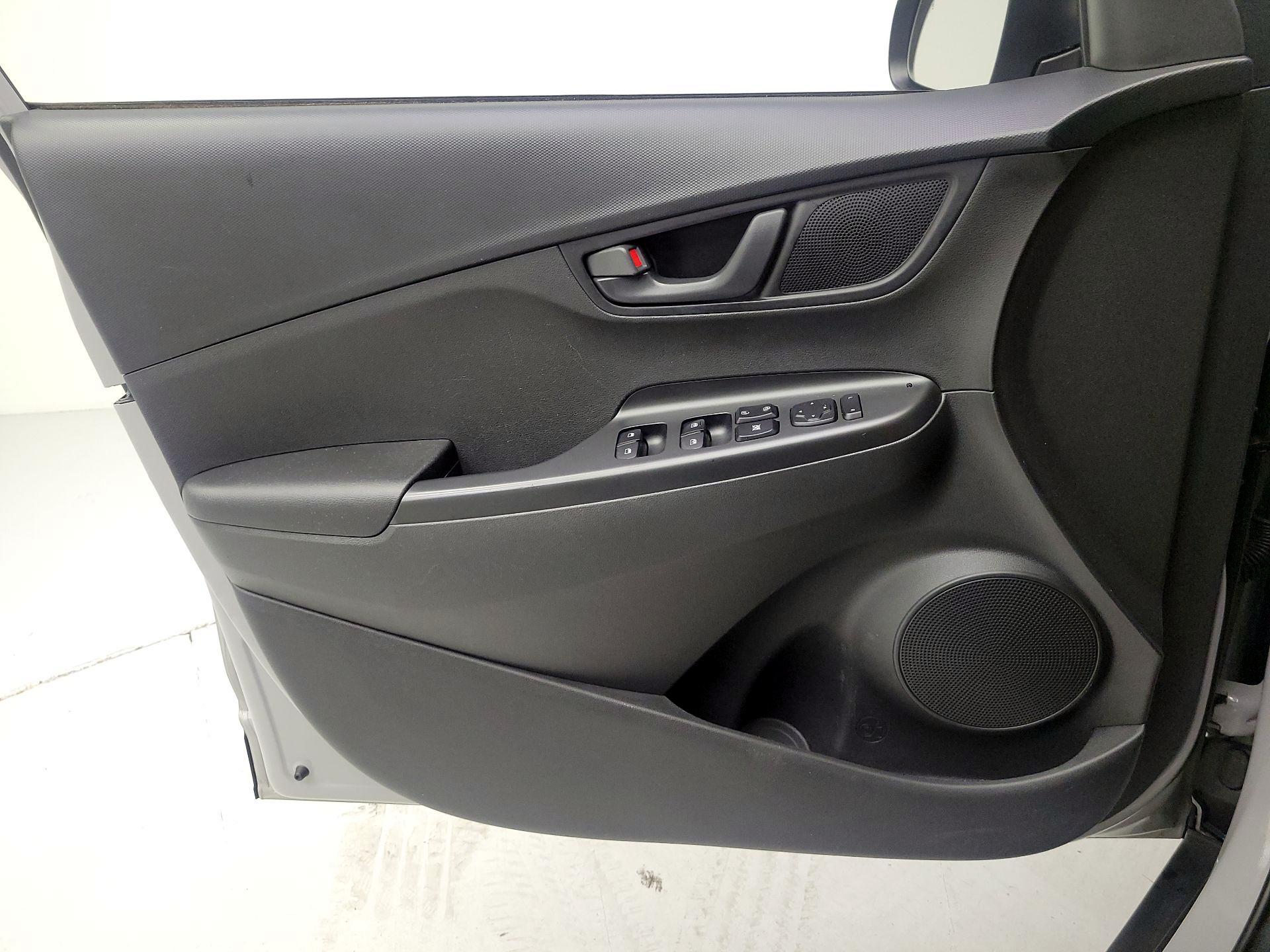 Thumbnail: 2023 Hyundai Kona - 12