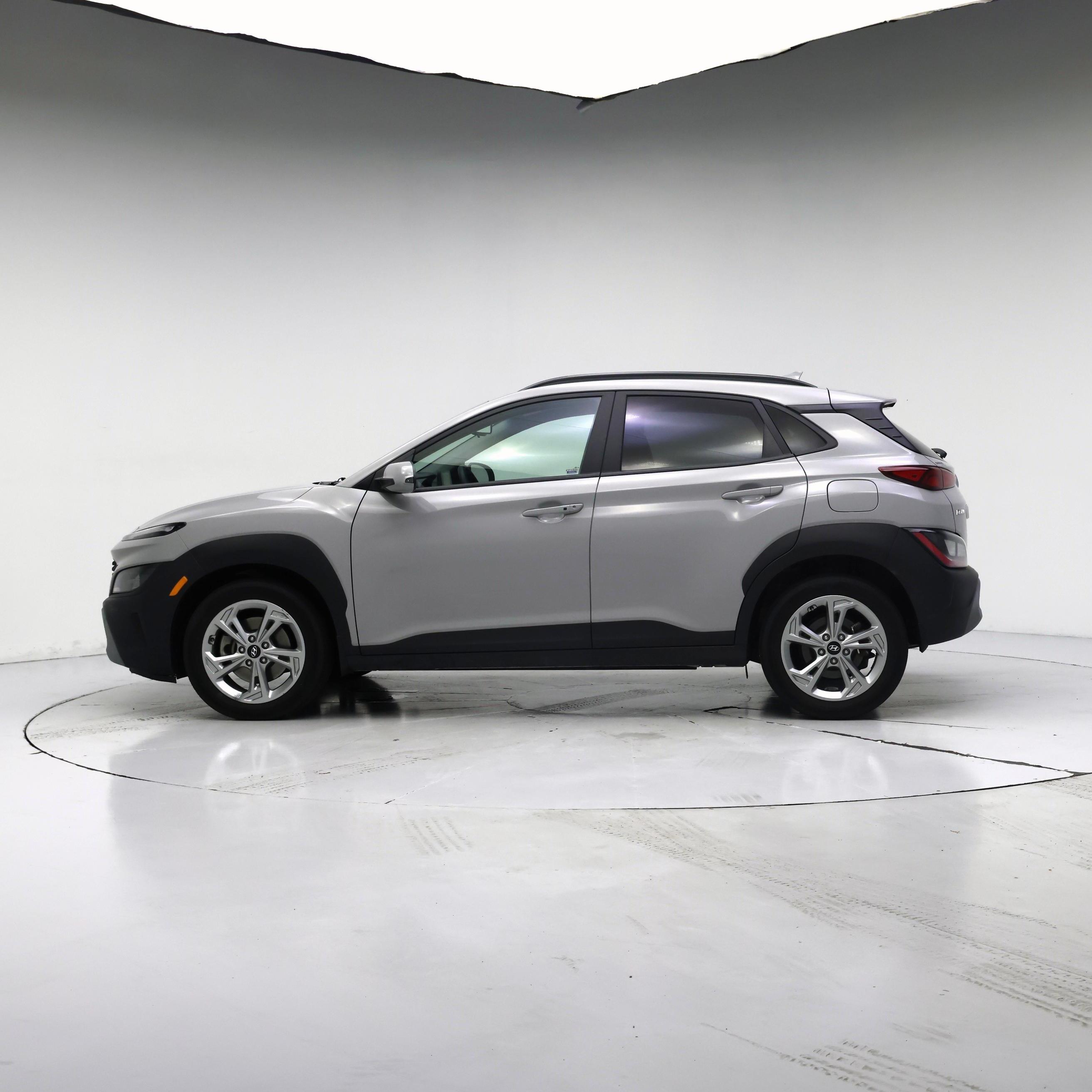 Thumbnail: 2023 Hyundai Kona - 3