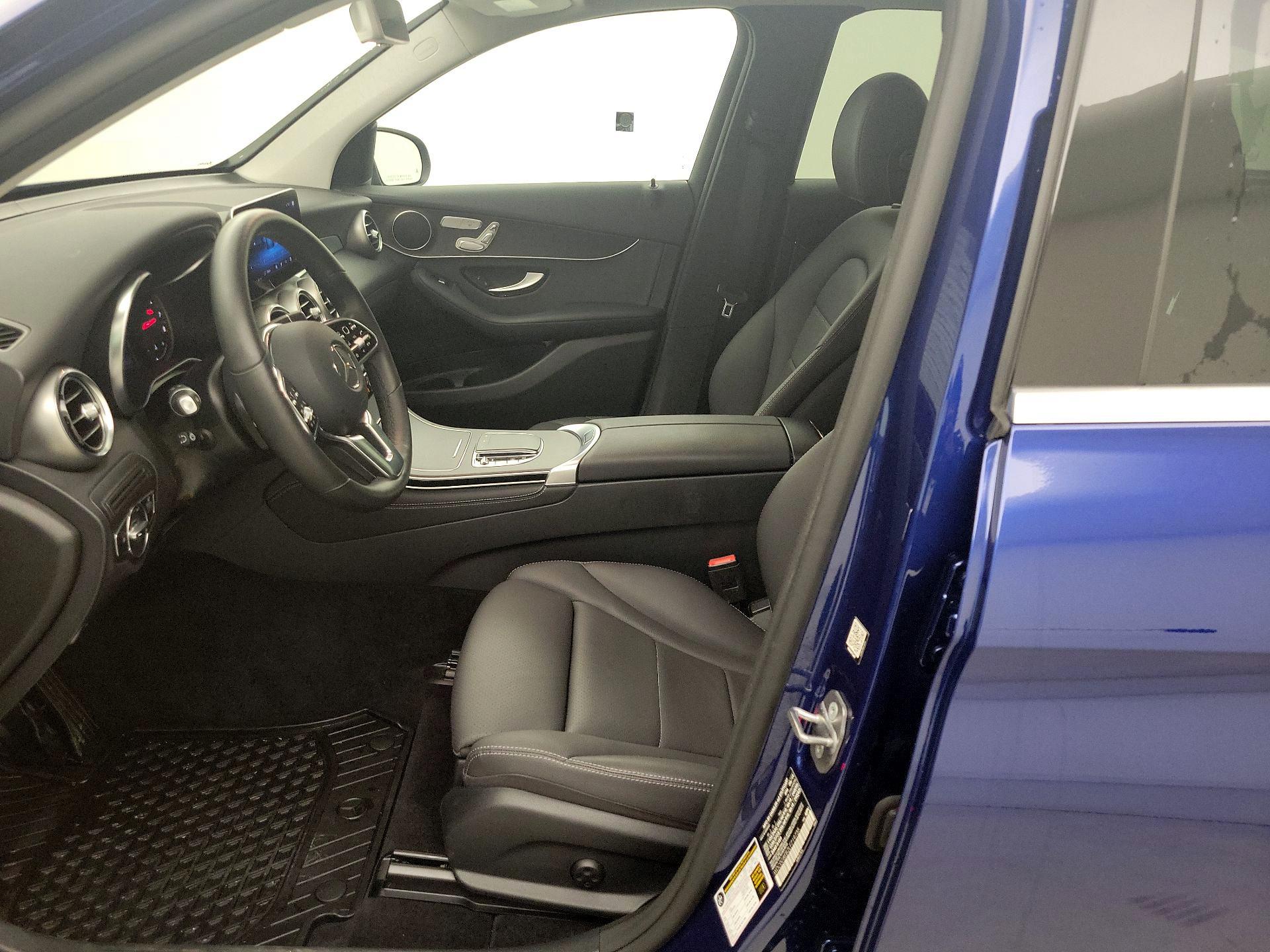 Thumbnail: 2020 Mercedes-Benz GLC - 11