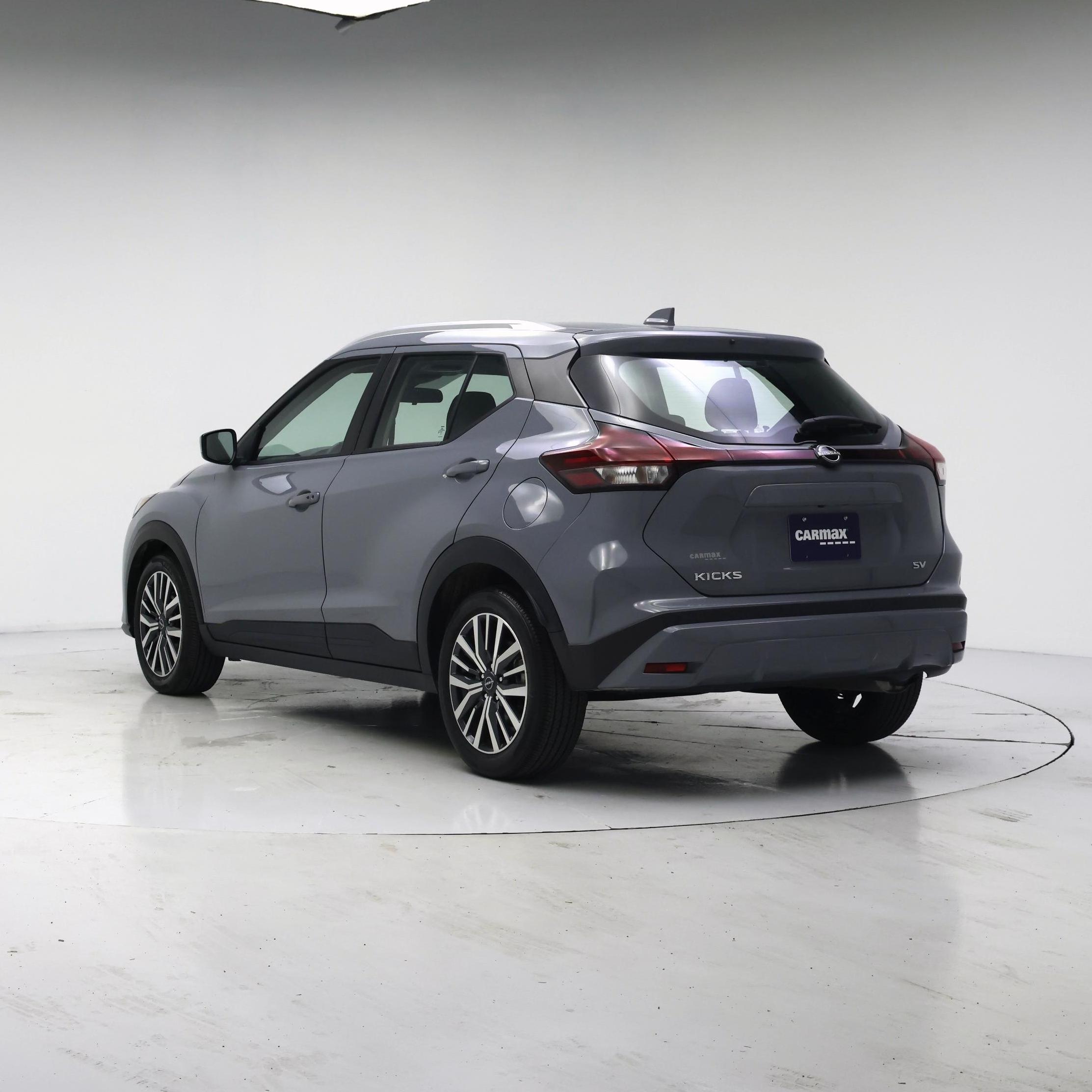 Thumbnail: 2023 Nissan Kicks - 2