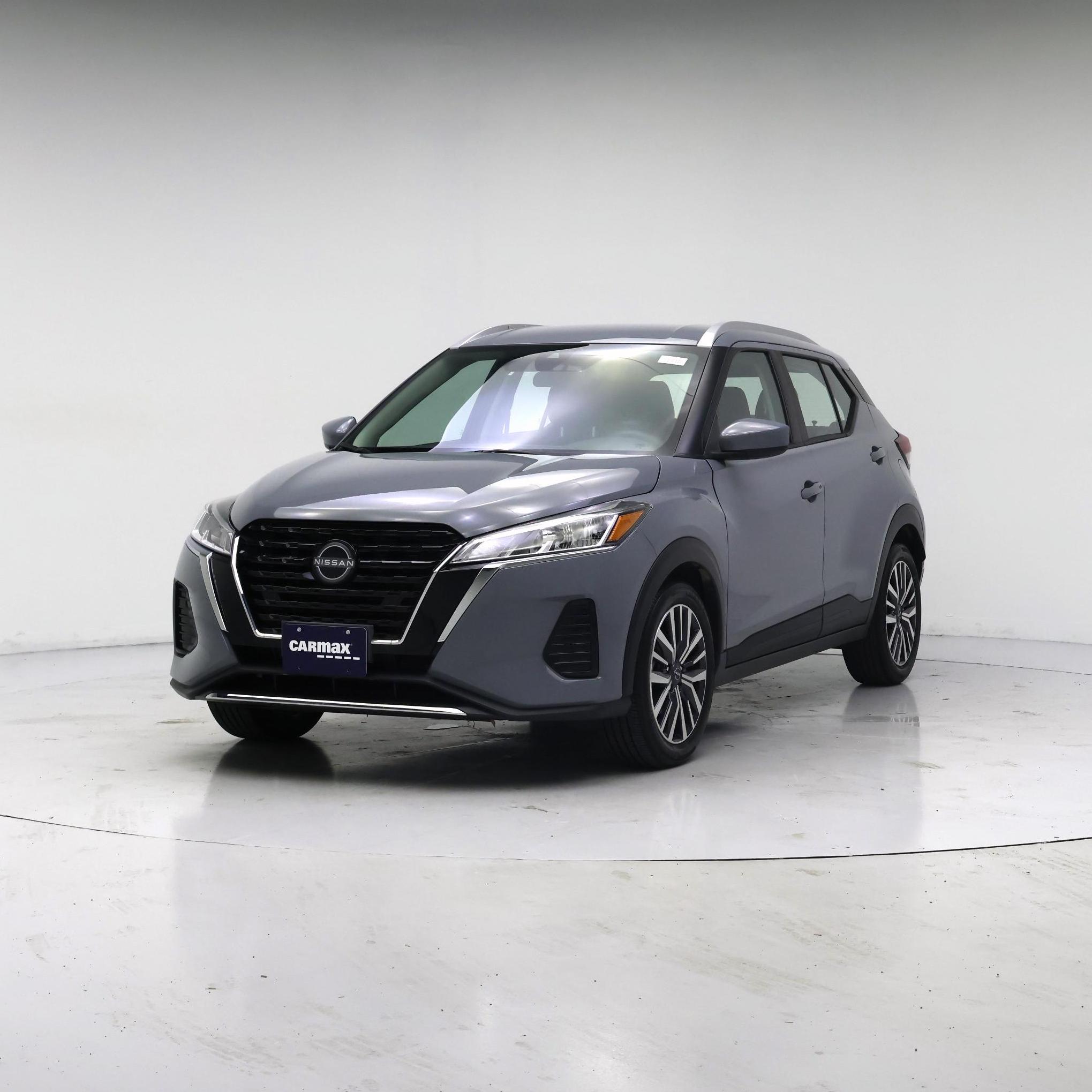 Thumbnail: 2023 Nissan Kicks - 4