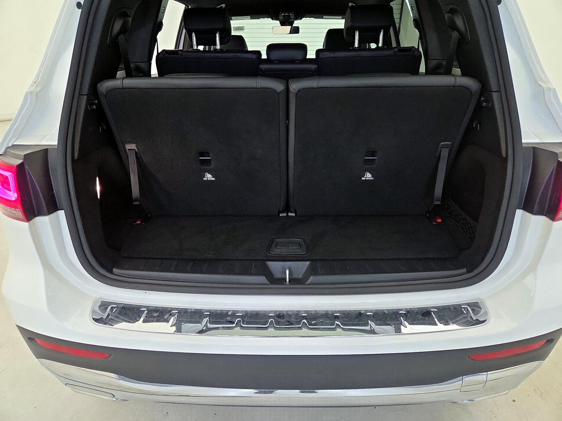 Thumbnail: 2022 Mercedes-Benz GLB - 19