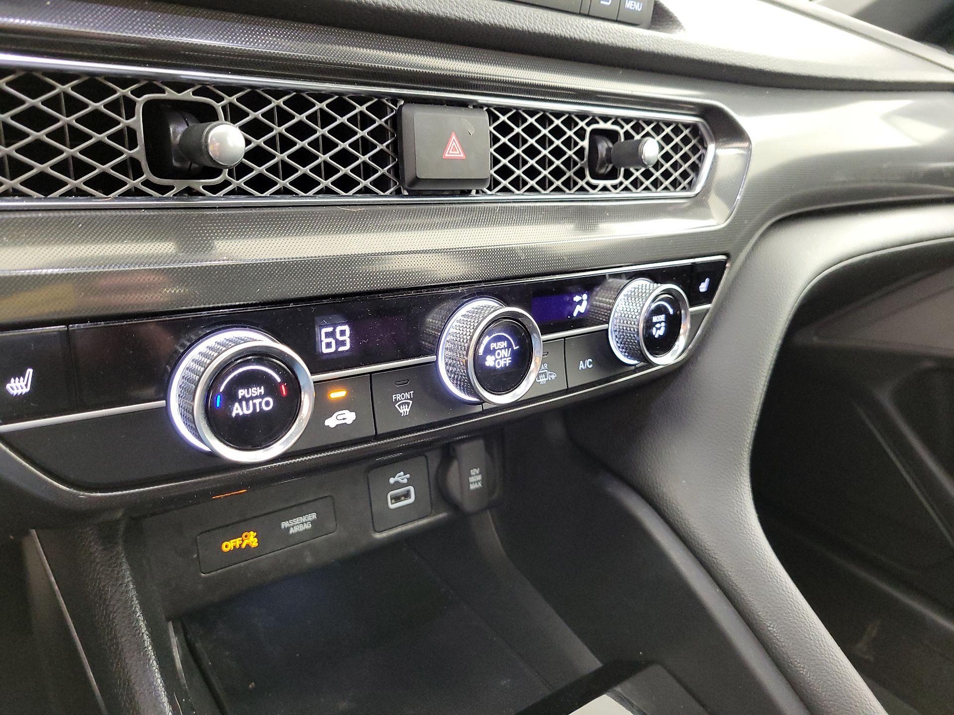 Thumbnail: 2023 Acura Integra - 14