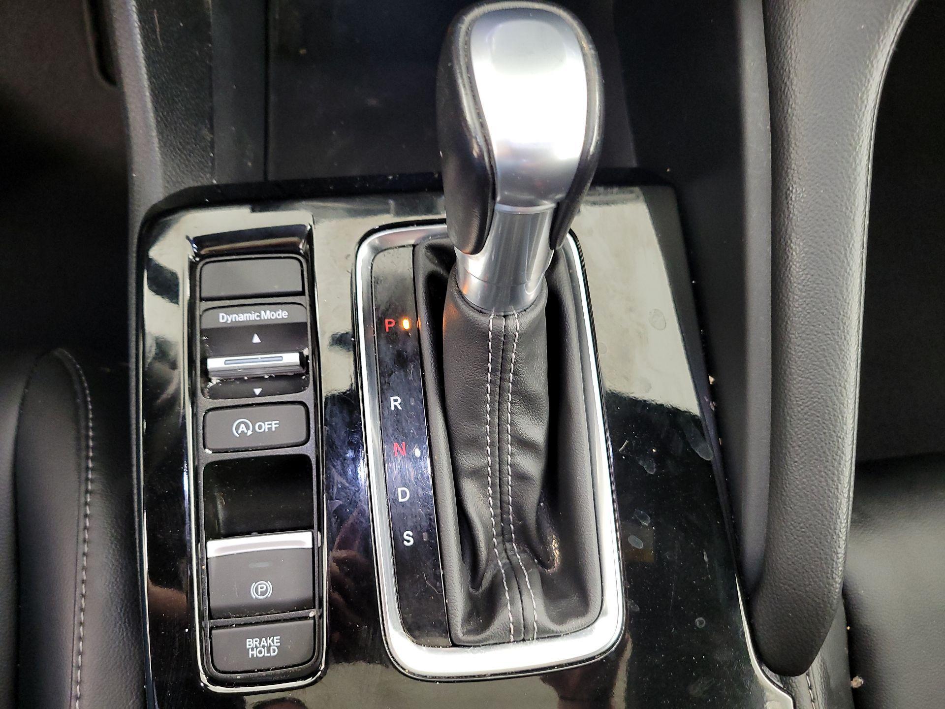 Thumbnail: 2023 Acura Integra - 15