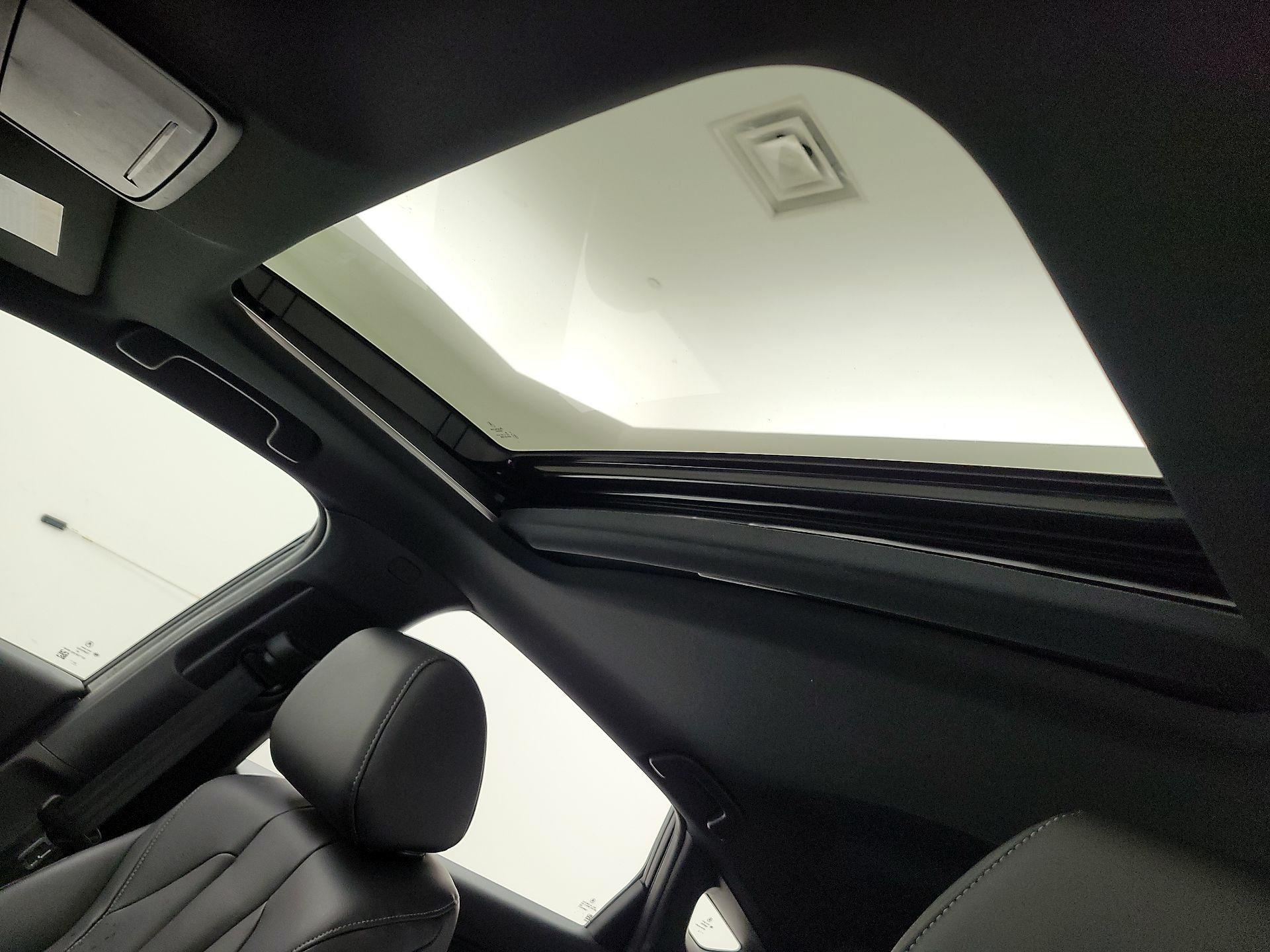 Thumbnail: 2023 Acura Integra - 17