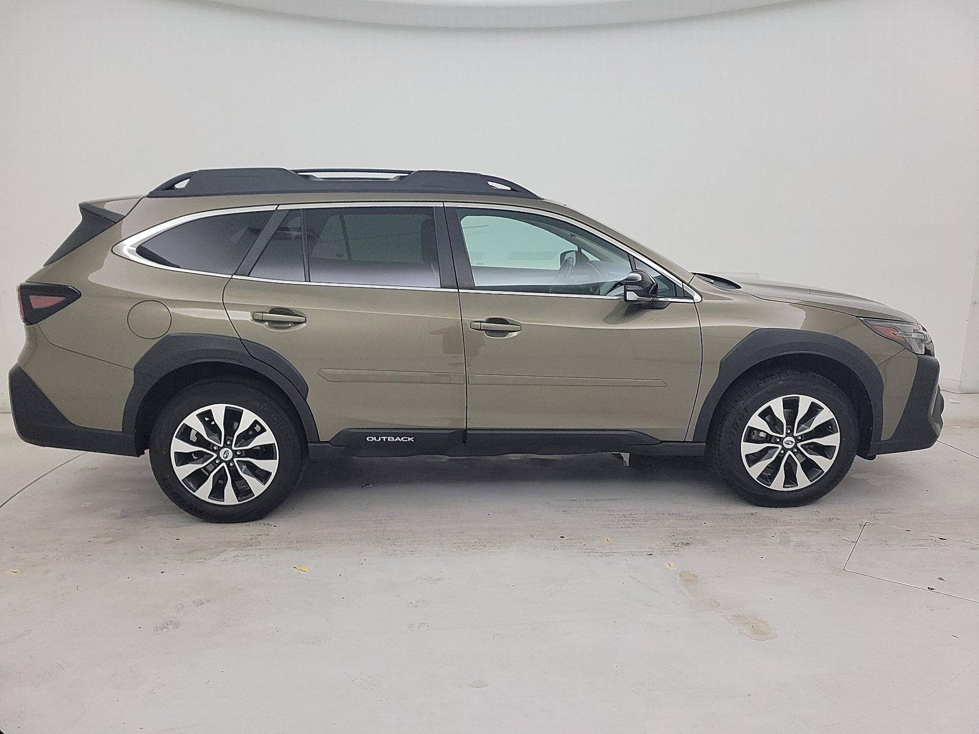 Thumbnail: 2023 Subaru Outback - 4