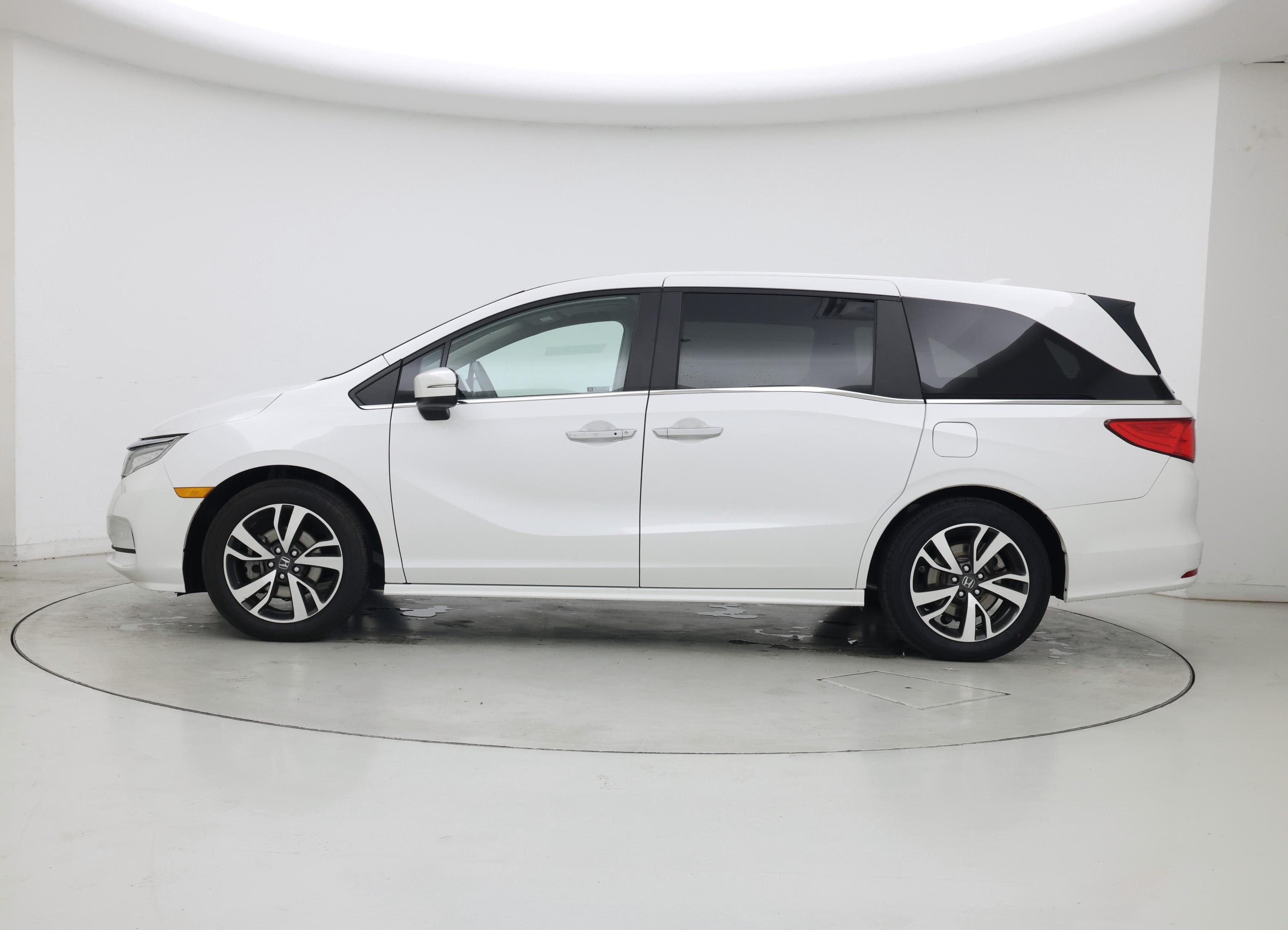 Thumbnail: 2024 Honda Odyssey - 3