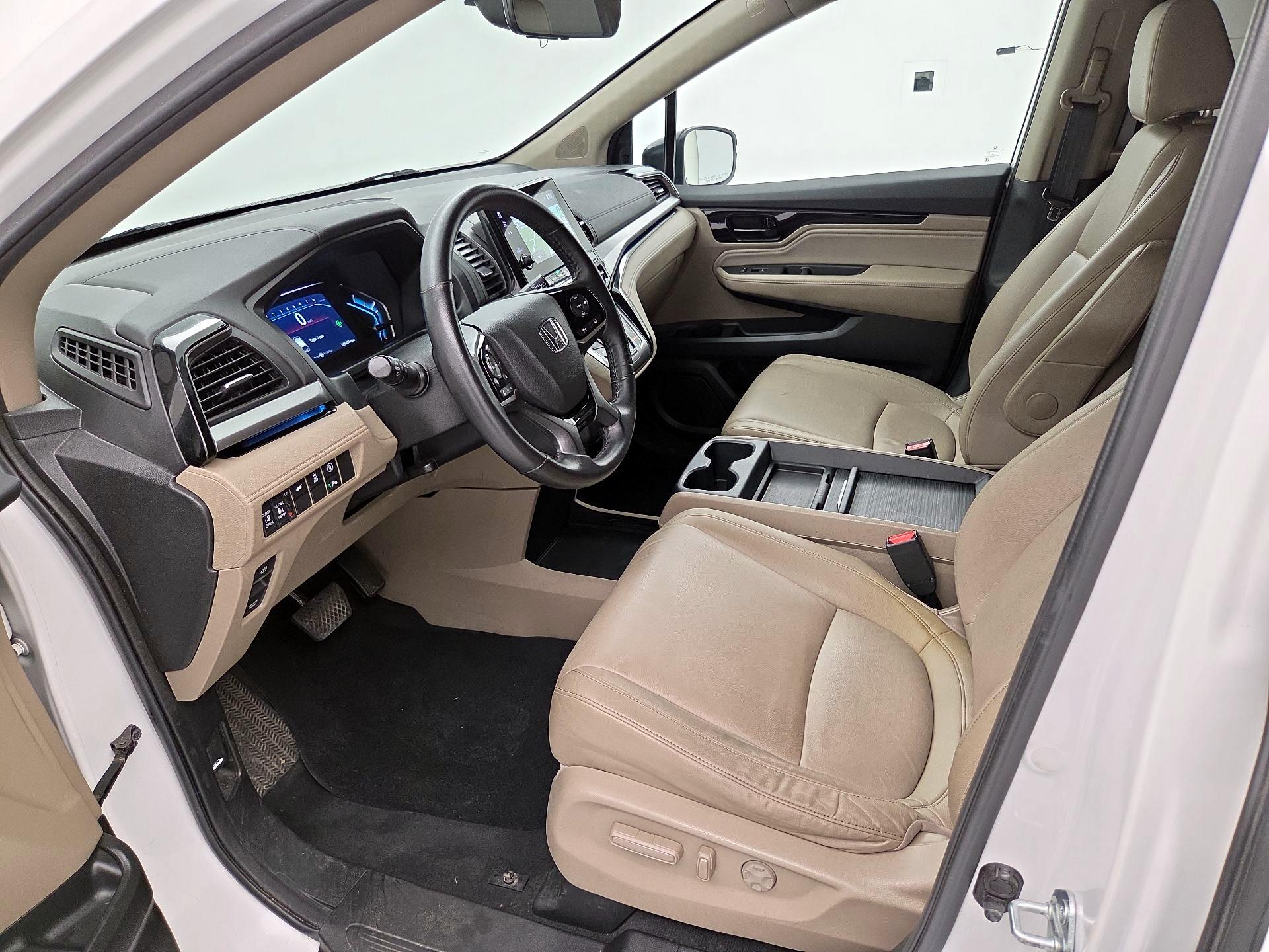 Thumbnail: 2023 Honda Odyssey - 11