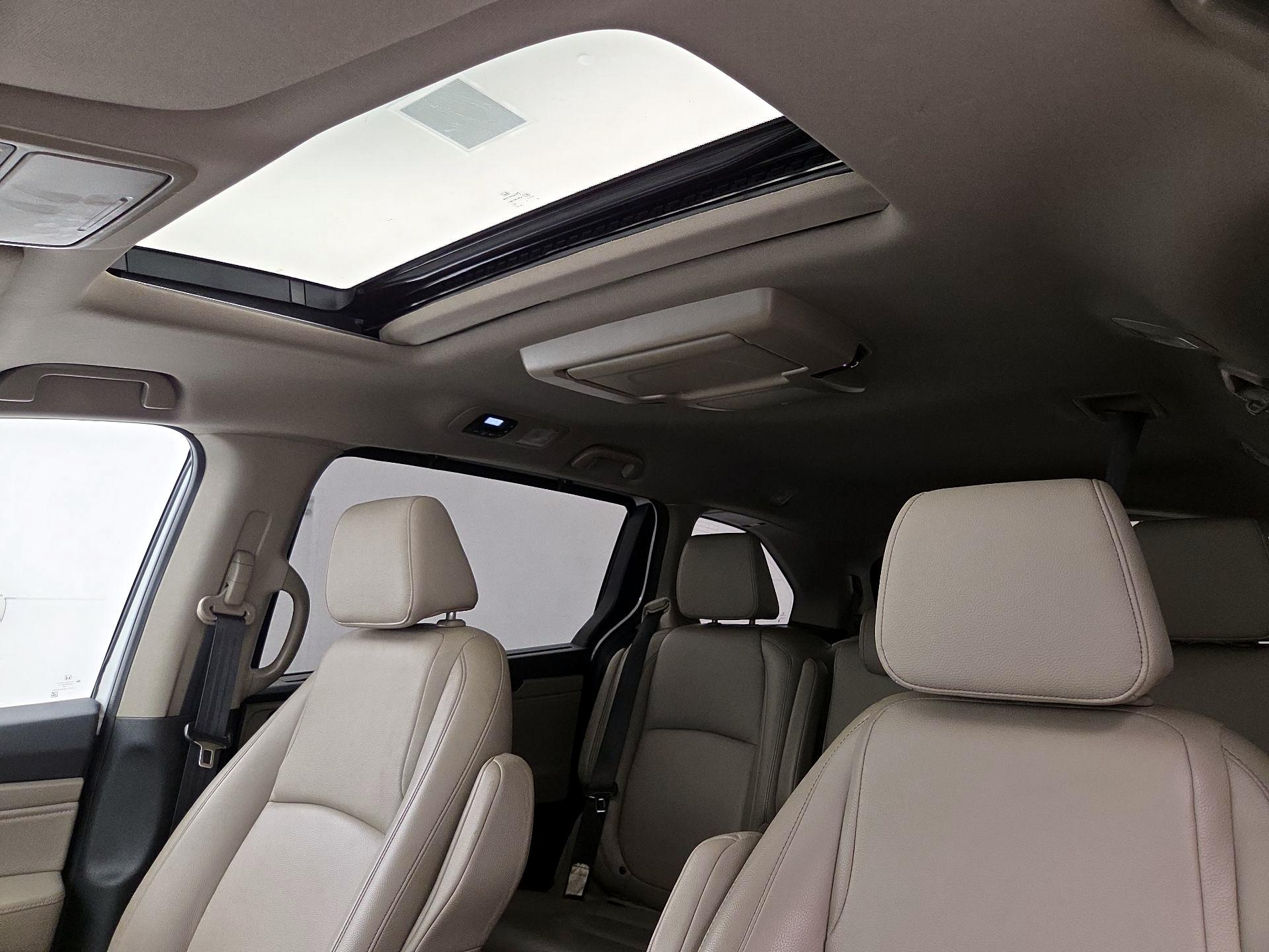 Thumbnail: 2023 Honda Odyssey - 20