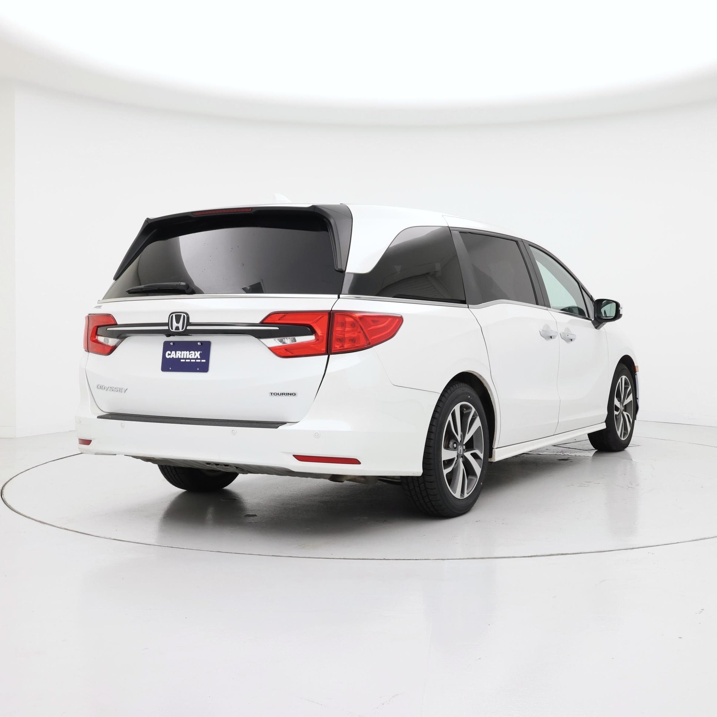 Thumbnail: 2023 Honda Odyssey - 8