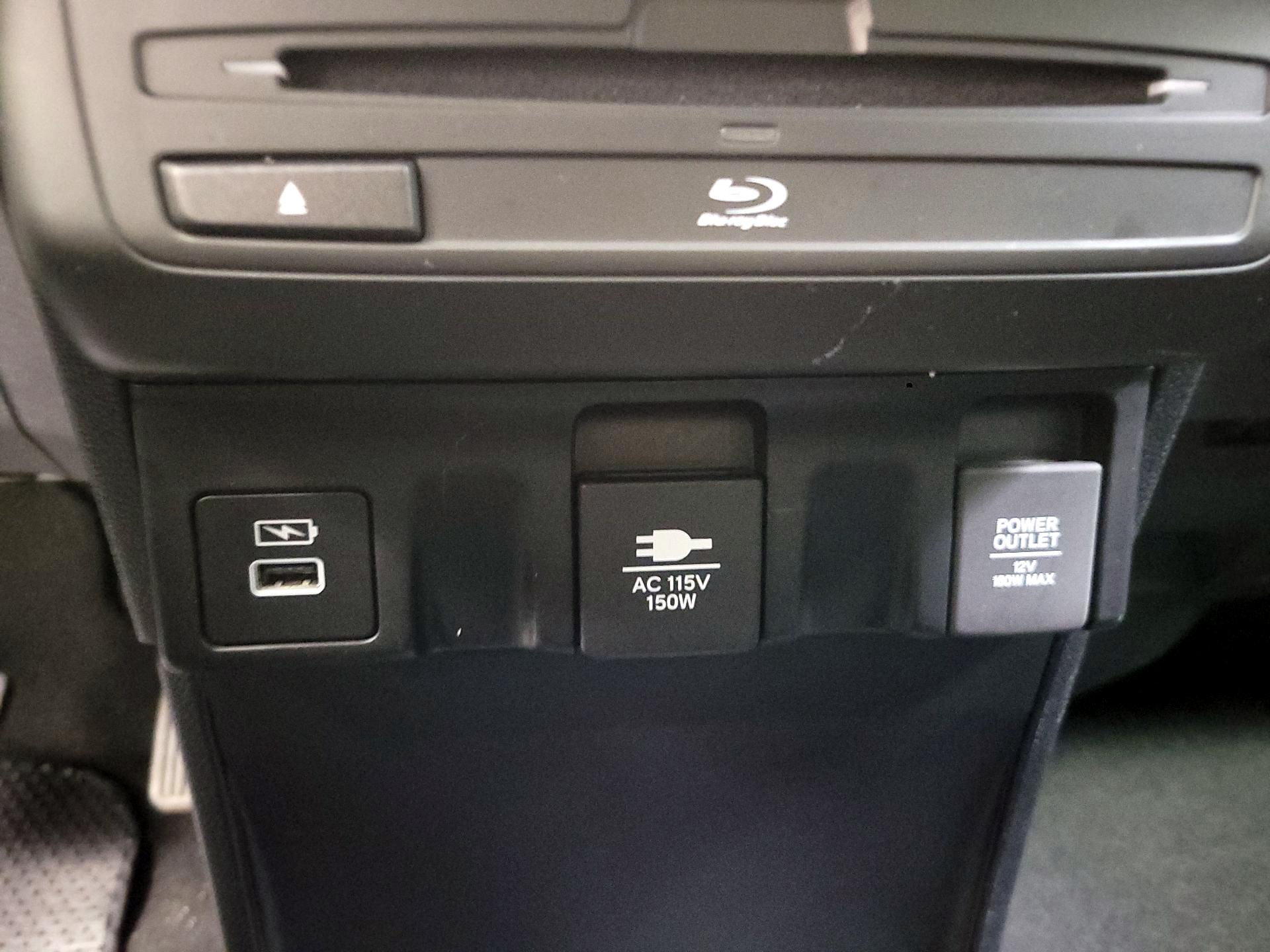 Thumbnail: 2023 Honda Odyssey - 17