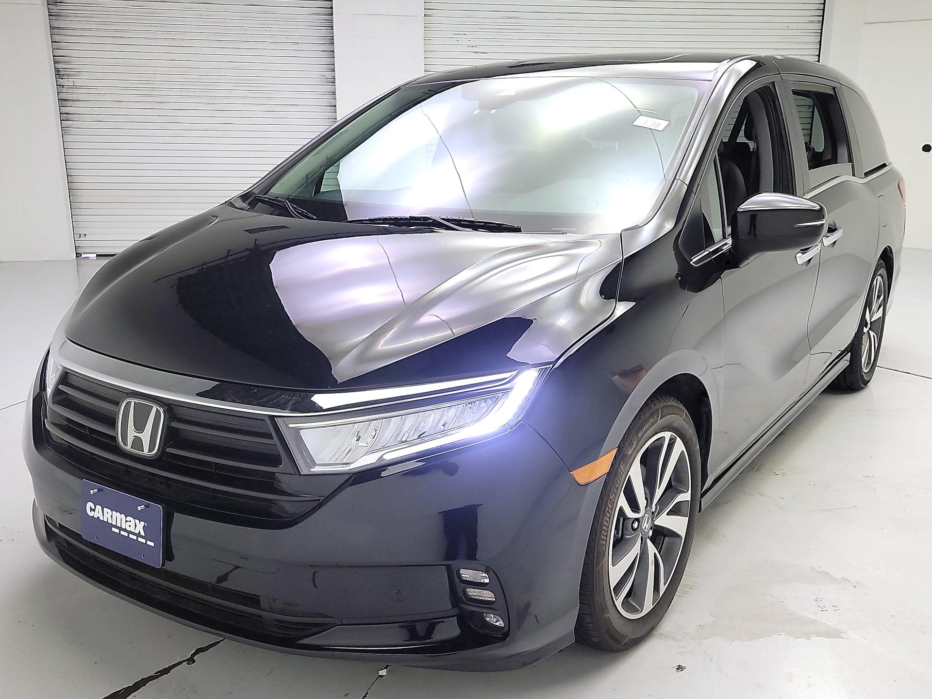 Thumbnail: 2023 Honda Odyssey - 3