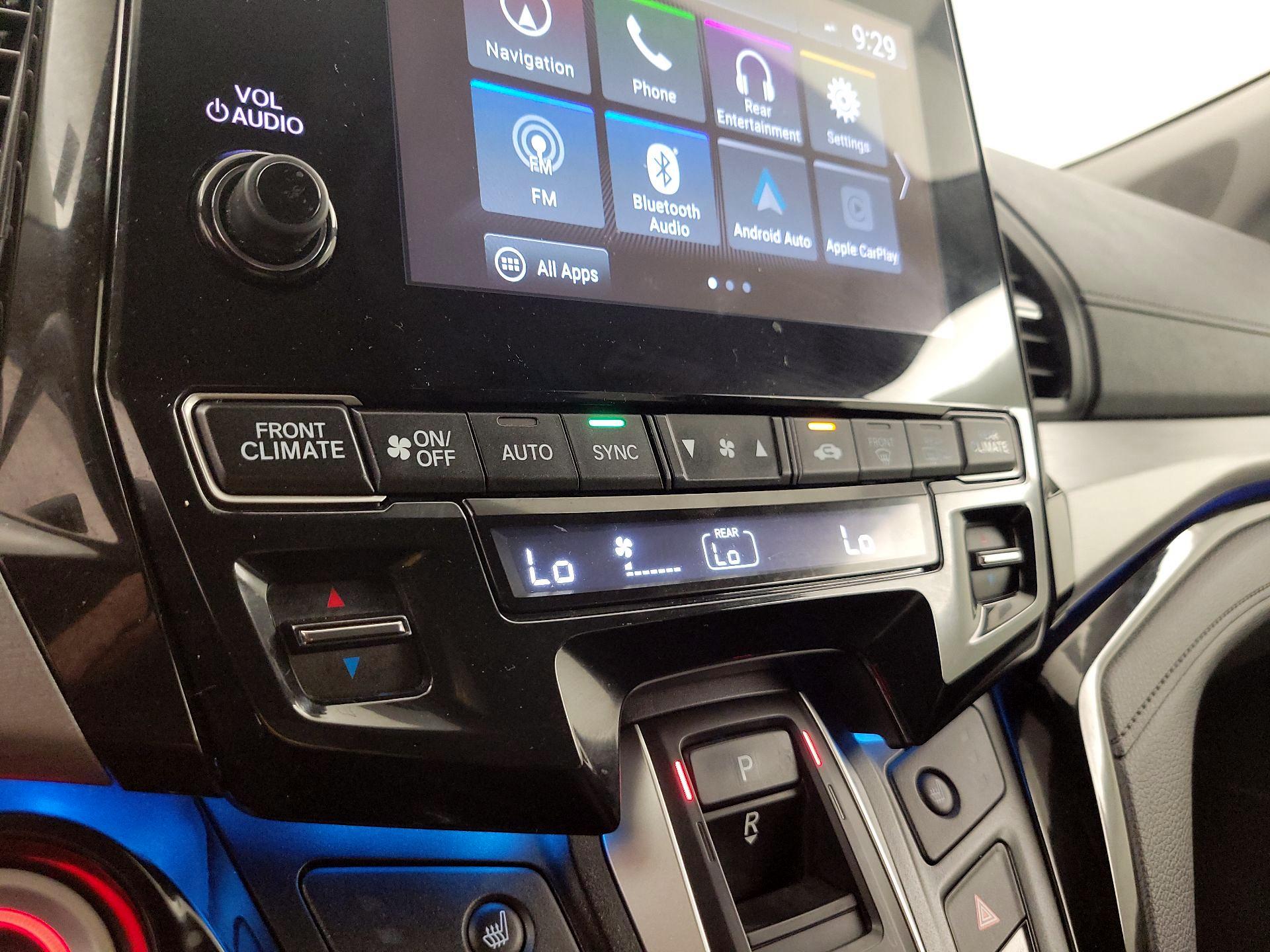 Thumbnail: 2022 Honda Odyssey - 15