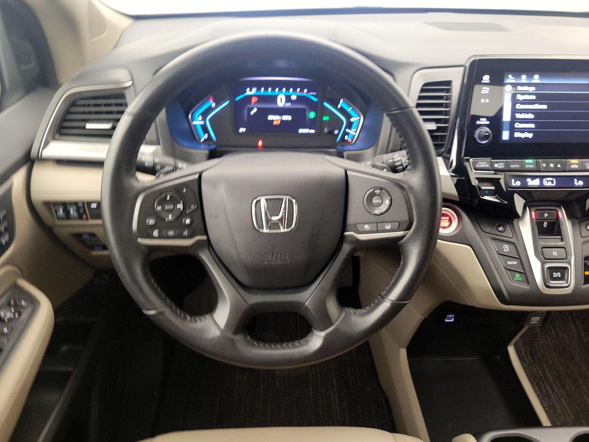 Thumbnail: 2023 Honda Odyssey - 10