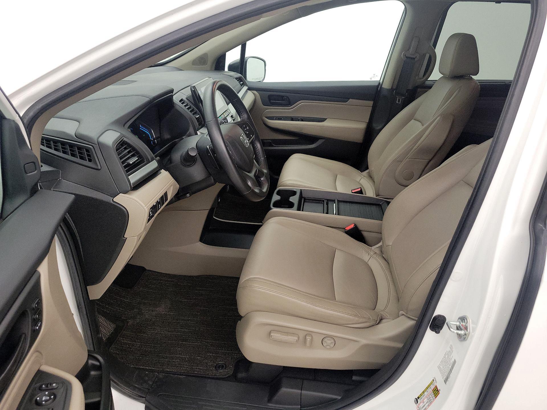 Thumbnail: 2023 Honda Odyssey - 11