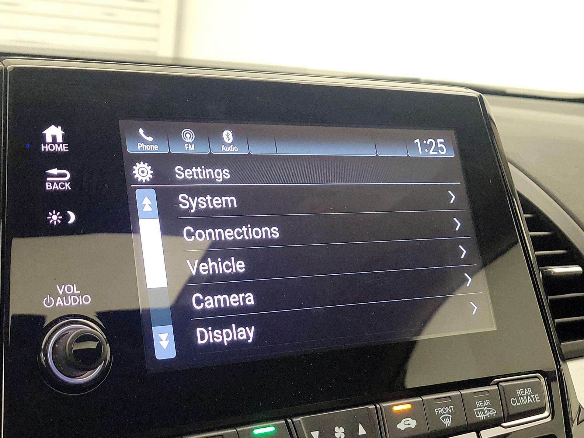 Thumbnail: 2023 Honda Odyssey - 15