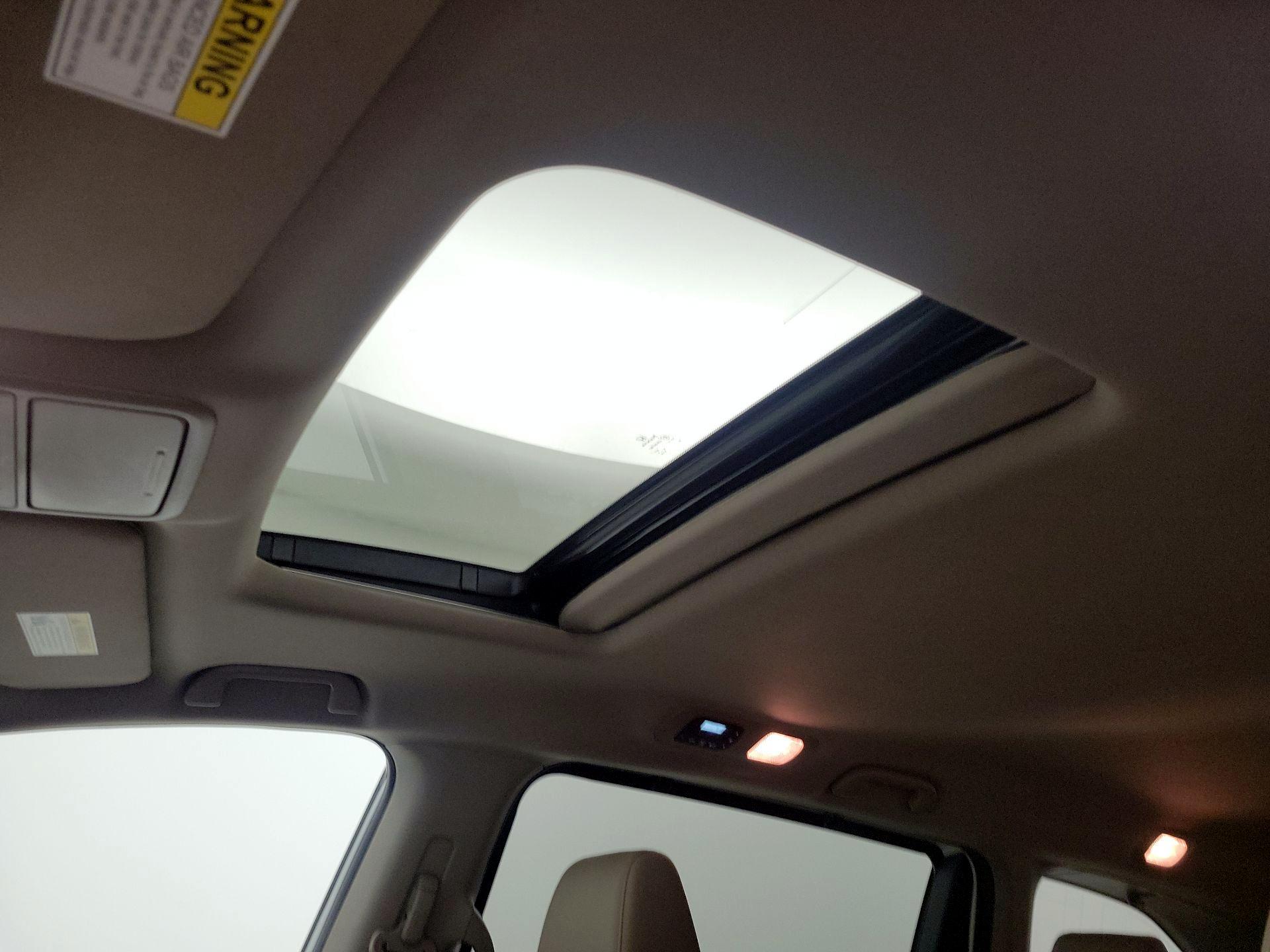 Thumbnail: 2023 Honda Odyssey - 19