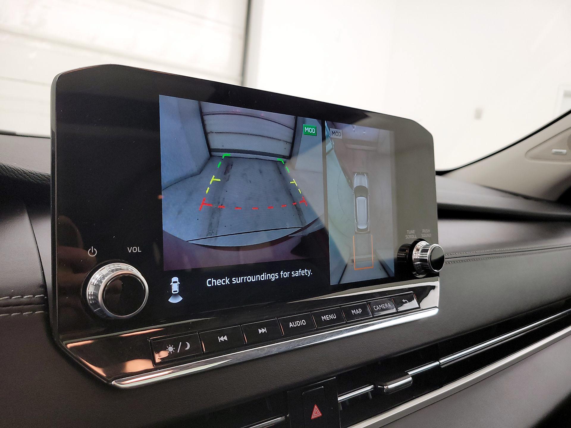 Thumbnail: 2024 Mitsubishi Outlander - 15