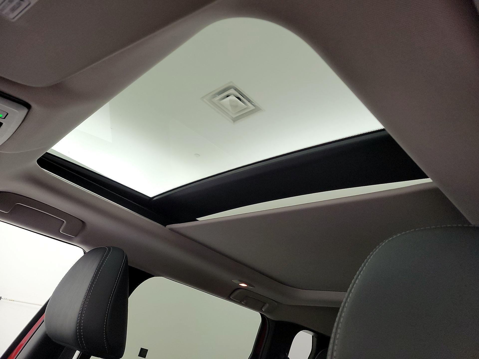 Thumbnail: 2024 Mitsubishi Outlander - 20