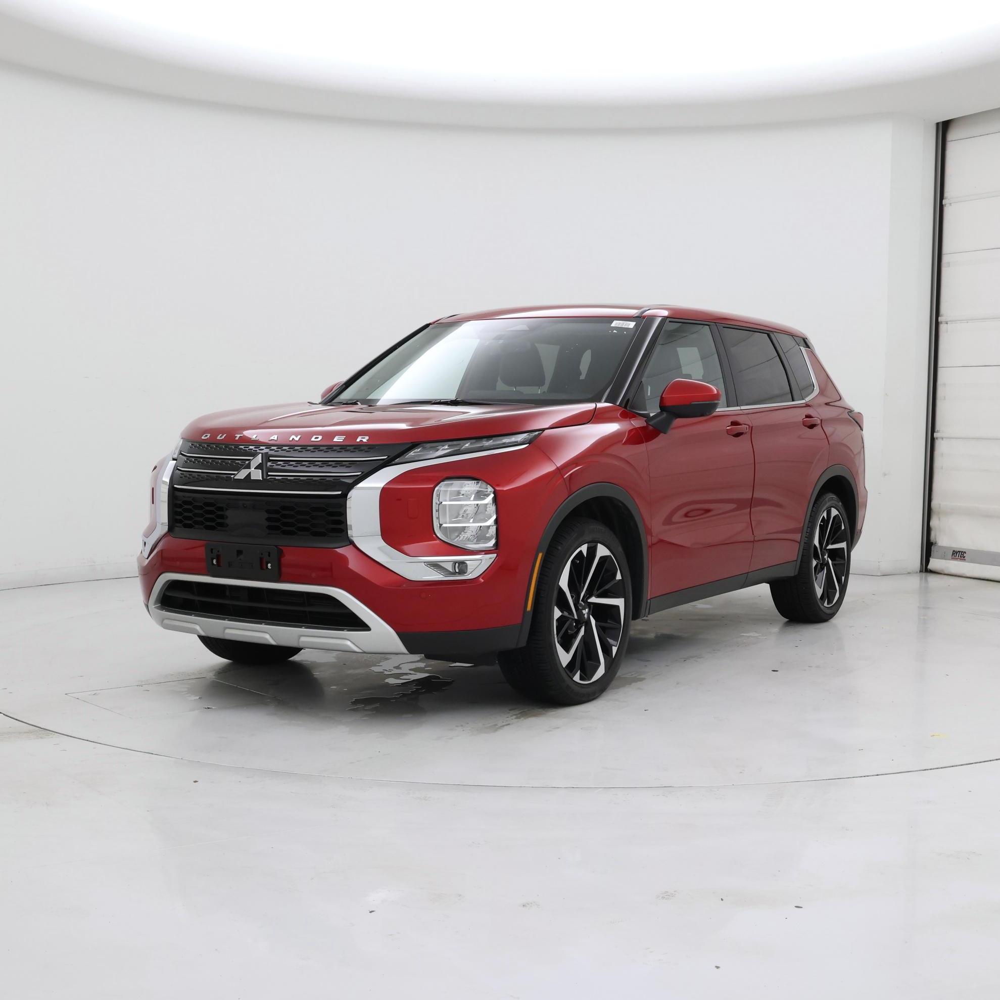 Thumbnail: 2024 Mitsubishi Outlander - 4