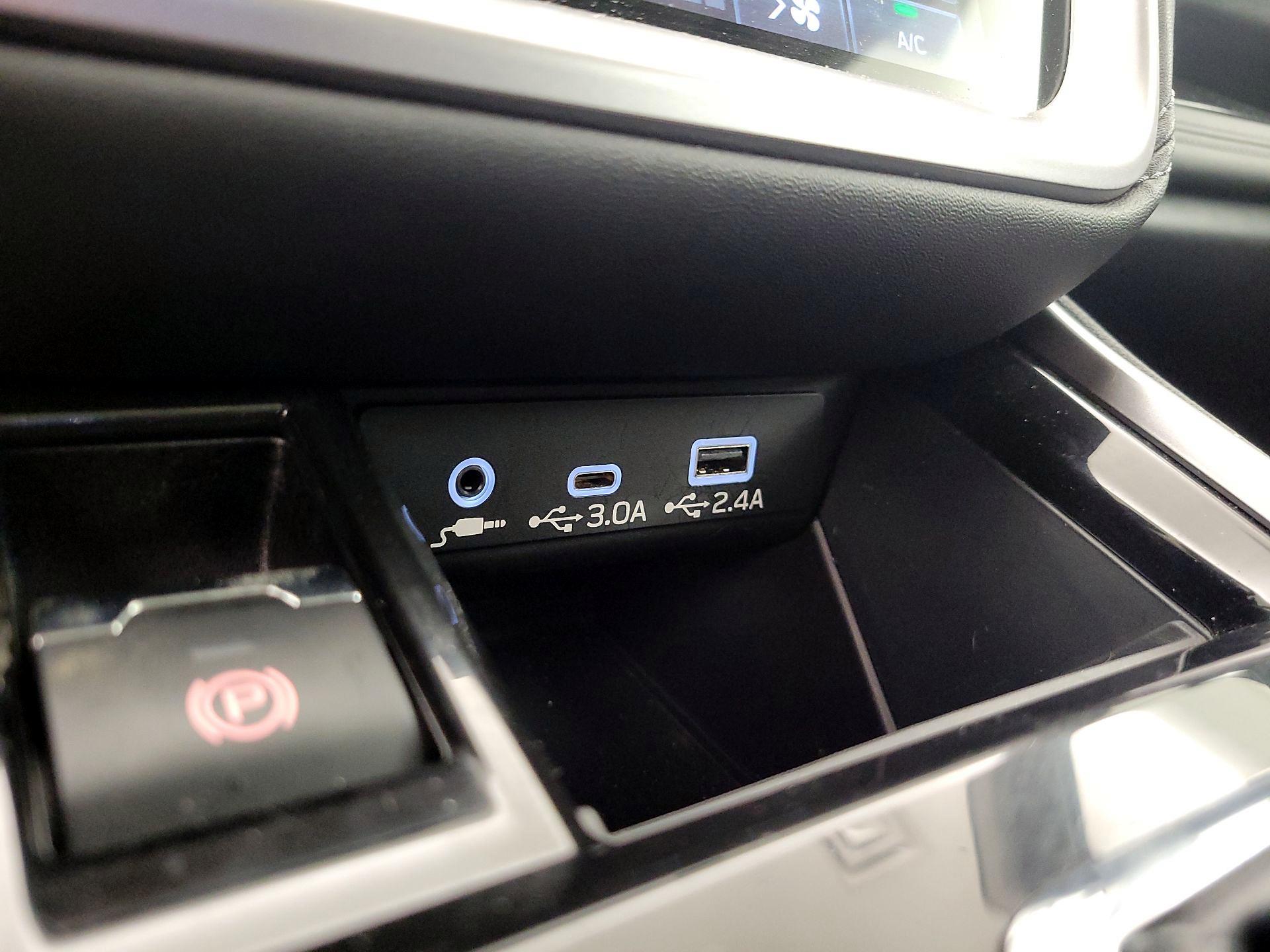 Thumbnail: 2023 Subaru Outback - 16