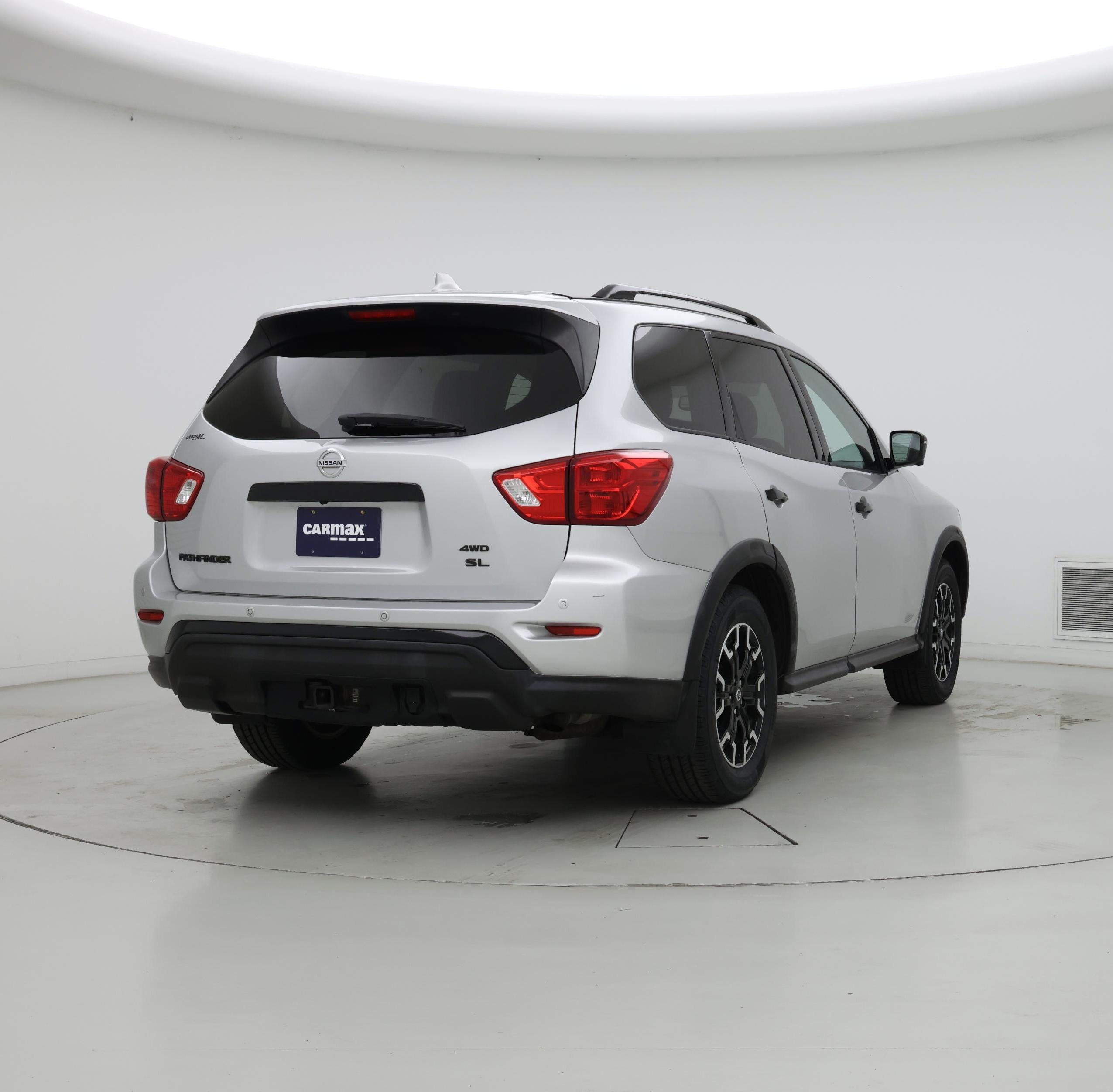 Thumbnail: 2020 Nissan Pathfinder - 8