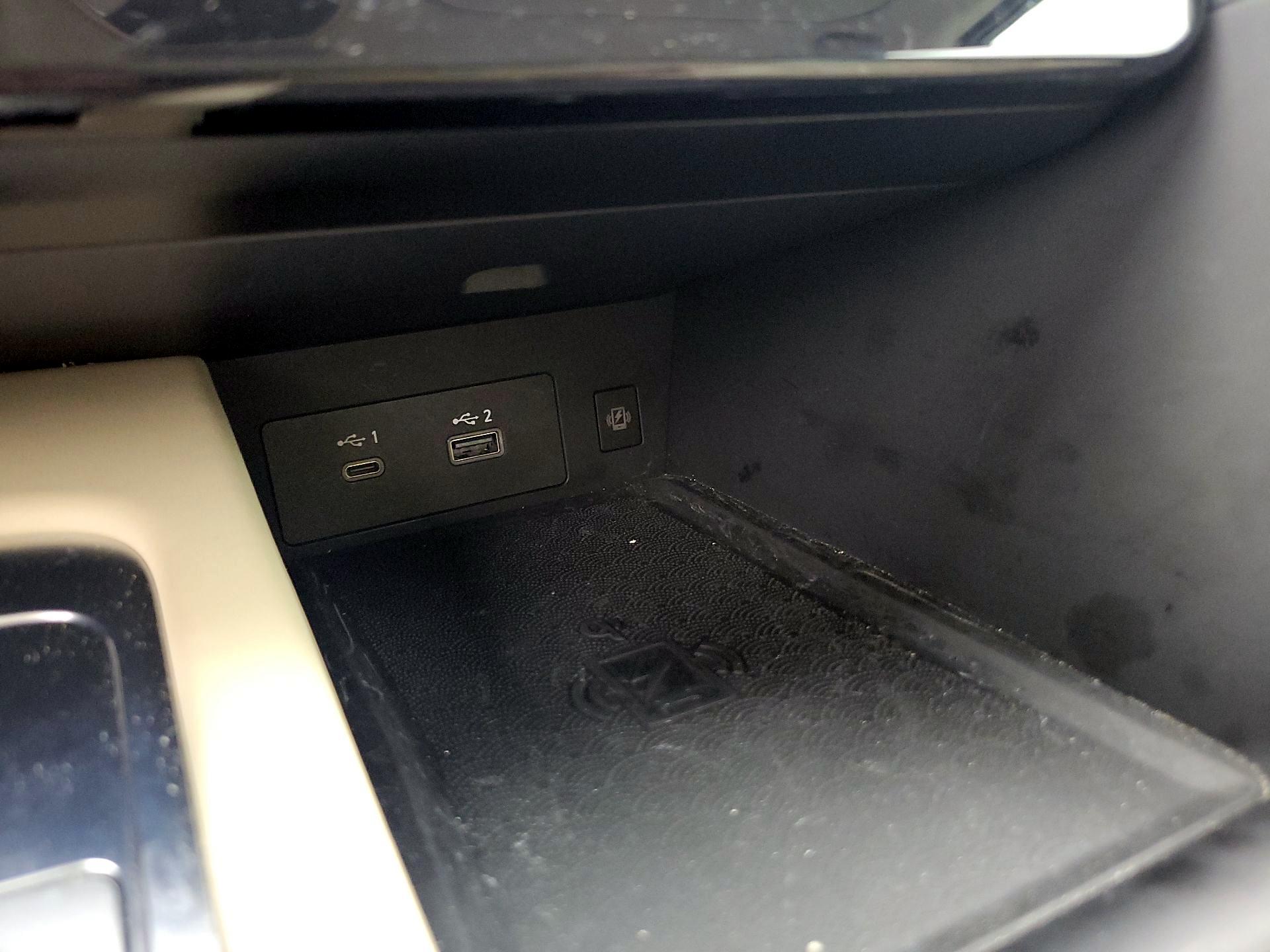 Thumbnail: 2023 INFINITI QX60 - 17