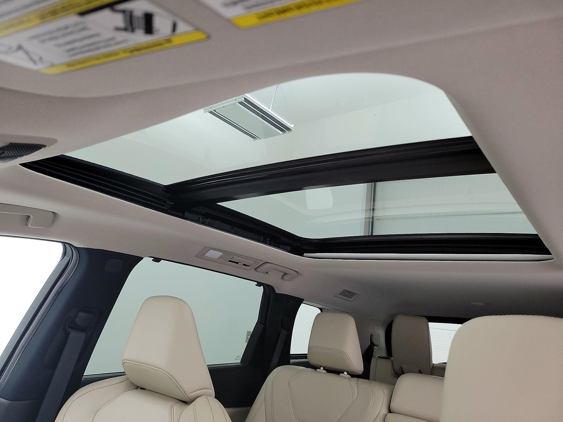 Thumbnail: 2023 INFINITI QX60 - 18