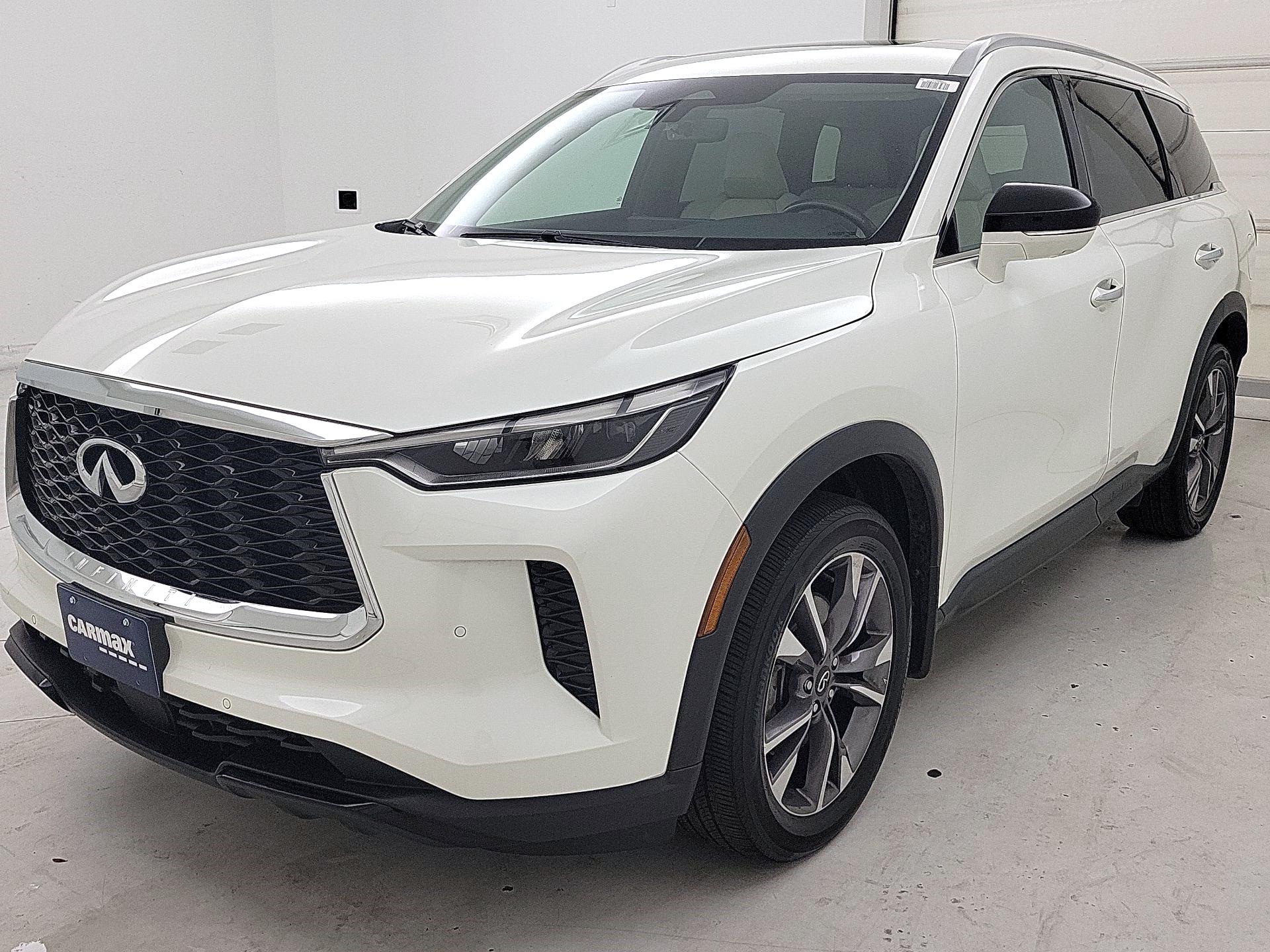 Thumbnail: 2023 INFINITI QX60 - 3