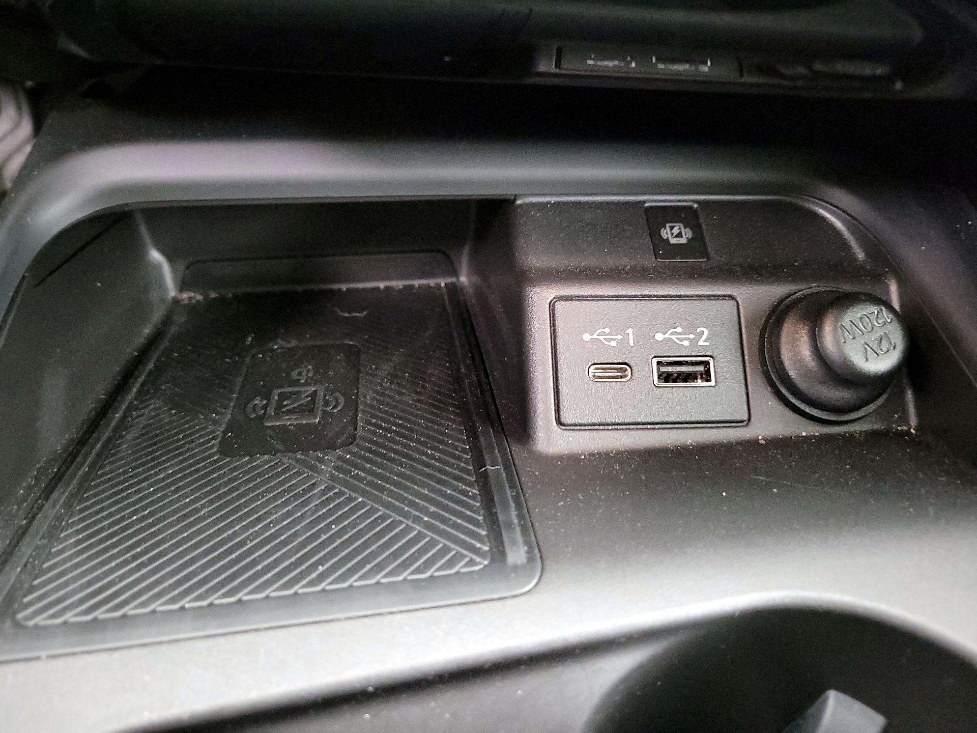 Thumbnail: 2023 INFINITI QX50 - 16