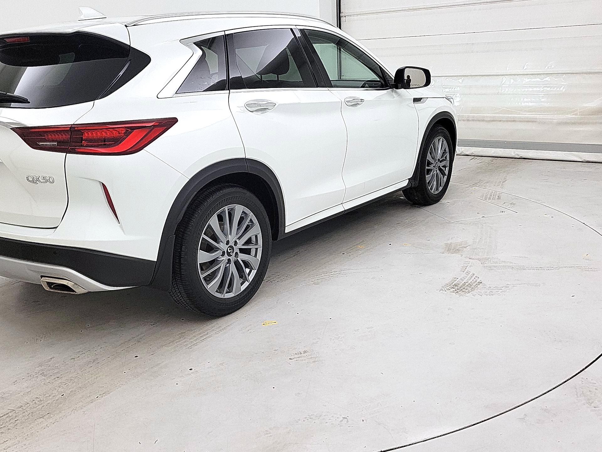 Thumbnail: 2023 INFINITI QX50 - 5