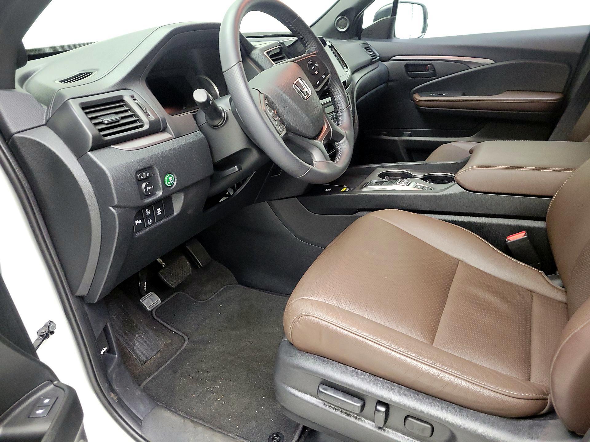 Thumbnail: 2025 Honda Passport - 9