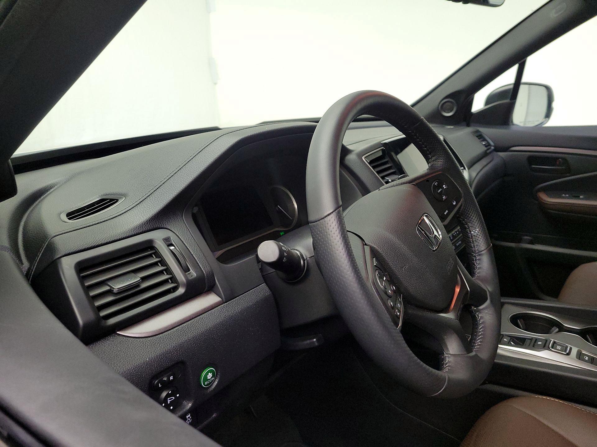 Thumbnail: 2025 Honda Passport - 8