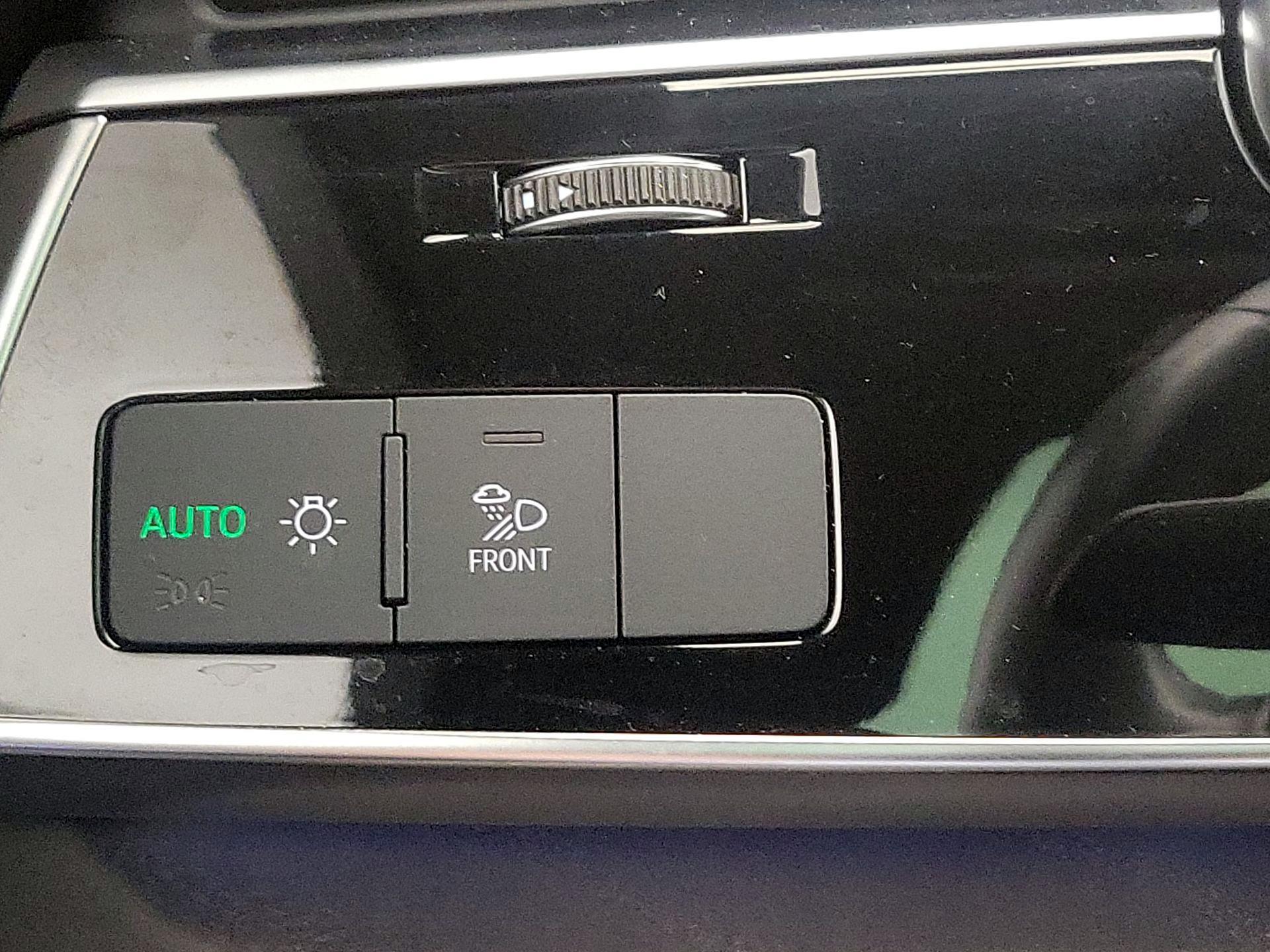 Thumbnail: 2023 Audi Q7 - 13